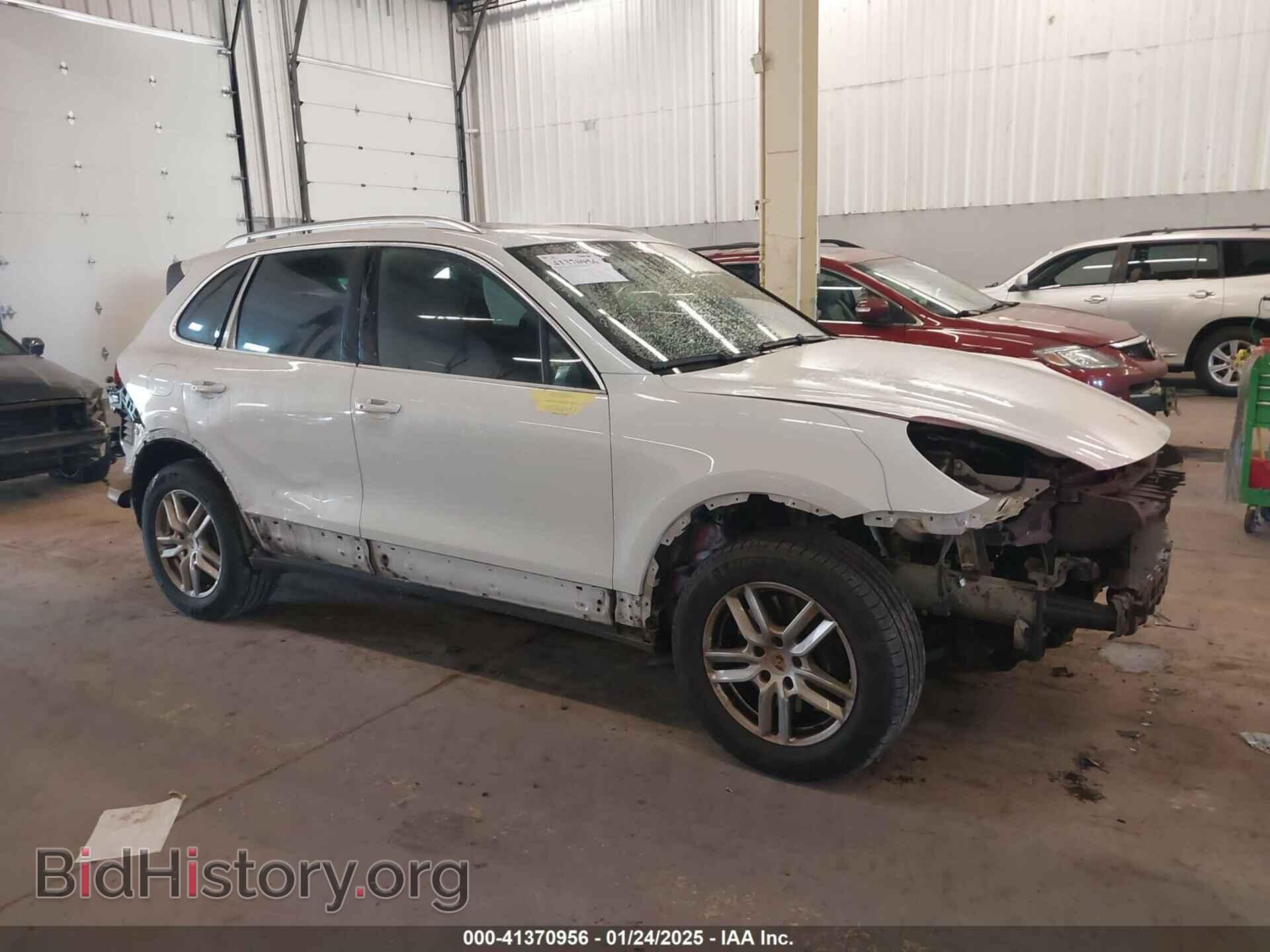 Фотография WP1AA2A26GLA10357 - PORSCHE CAYENNE 2016