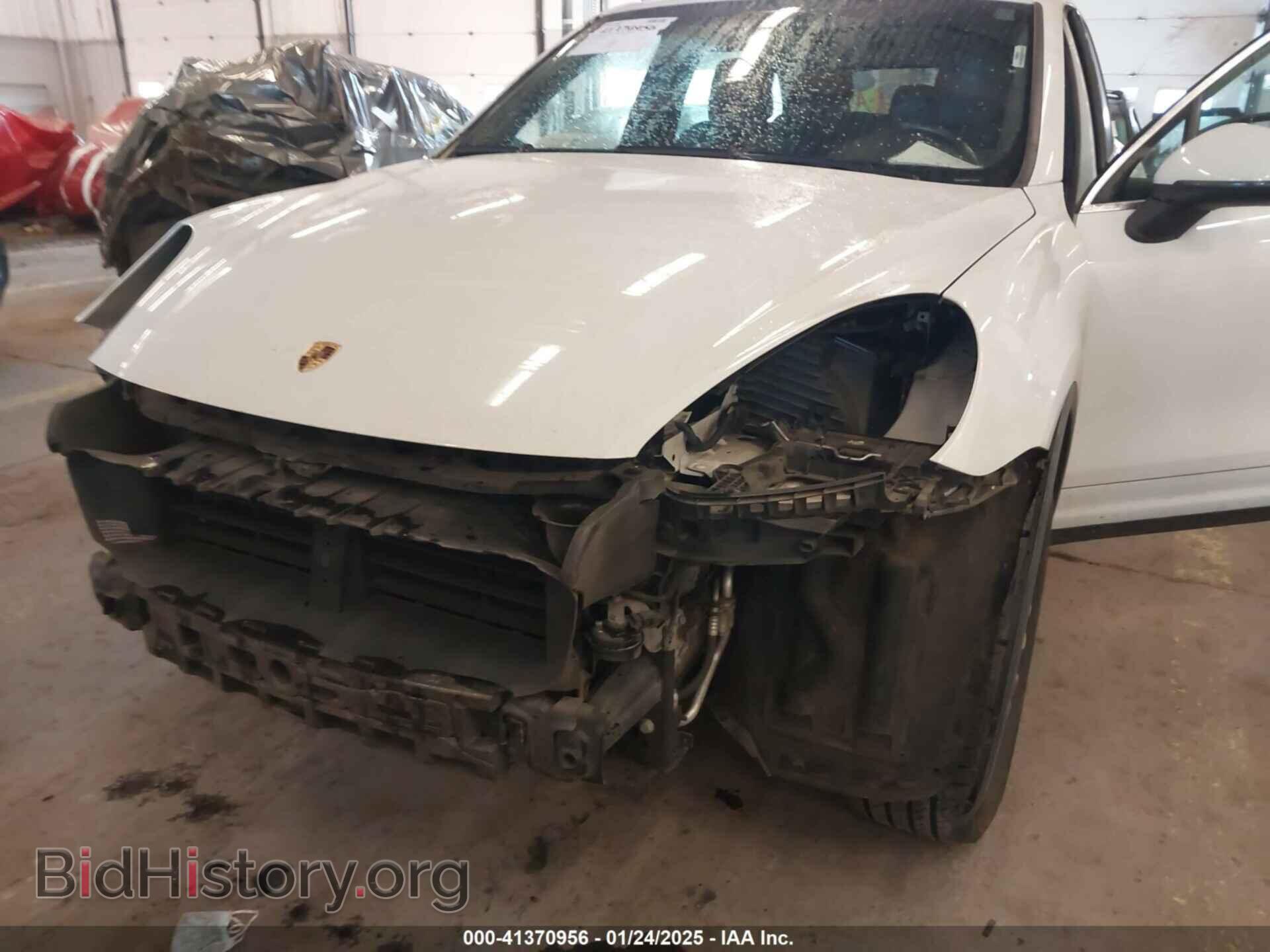 2016 PORSCHE CAYENNE - VIN: WP1AA2A26GLA10357 - Photo 18