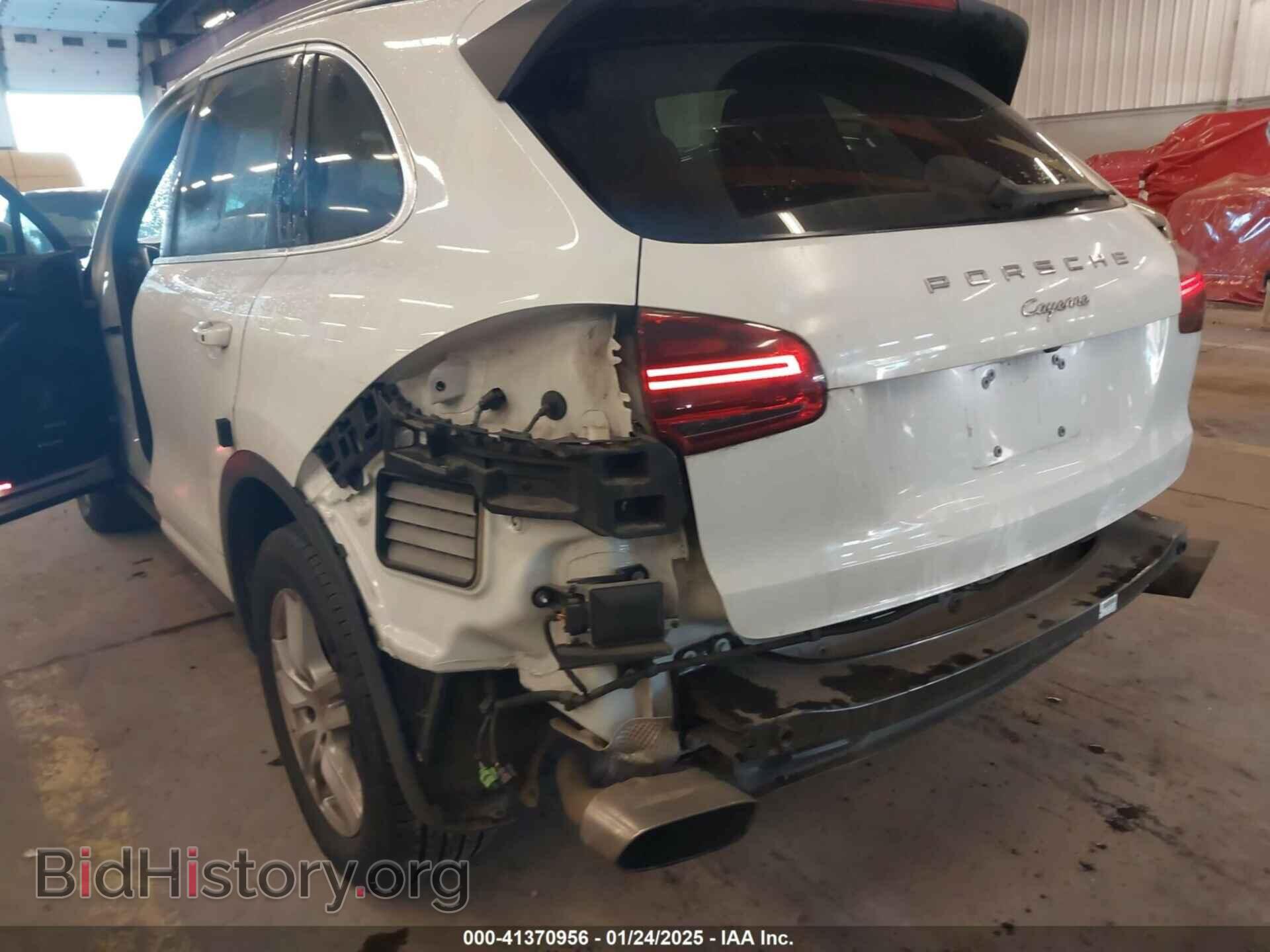 2016 PORSCHE CAYENNE - VIN: WP1AA2A26GLA10357 - Photo 22