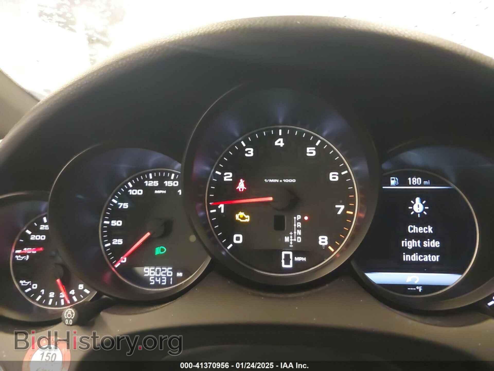 2016 PORSCHE CAYENNE - VIN: WP1AA2A26GLA10357 - Photo 7