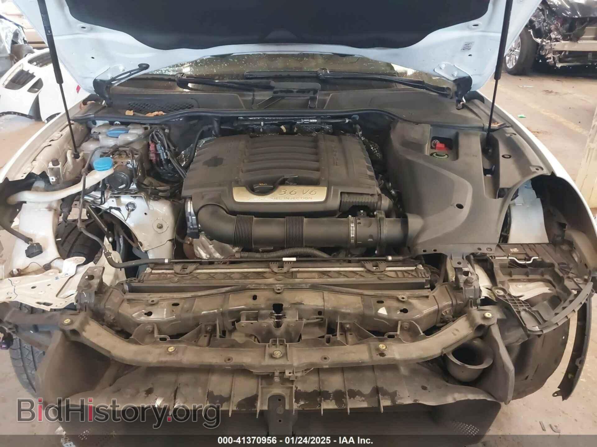 2016 PORSCHE CAYENNE - VIN: WP1AA2A26GLA10357 - Photo 10
