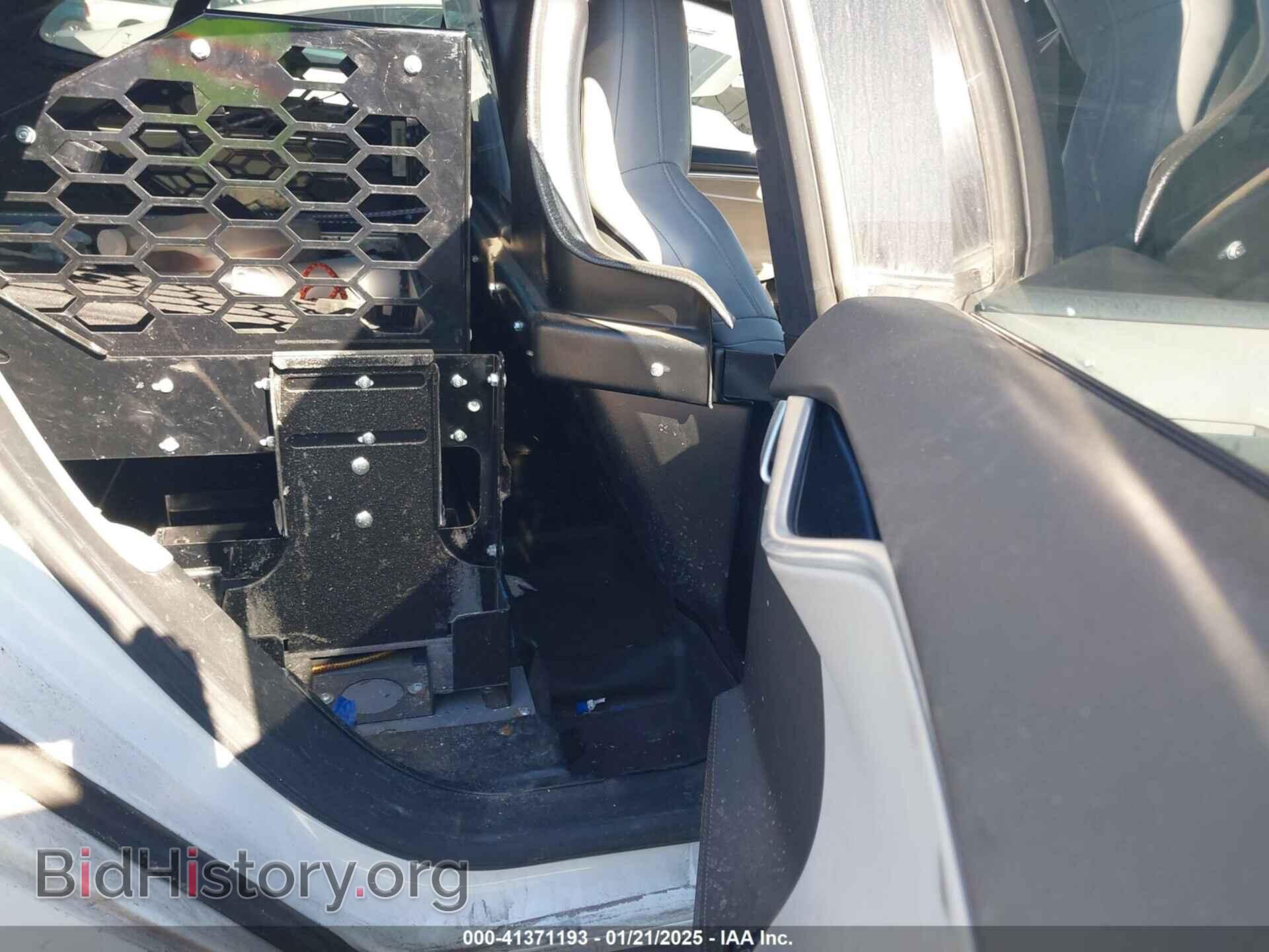 2016 TESLA MODEL S - VIN: 5YJSA1E26GF132049 - Photo 8