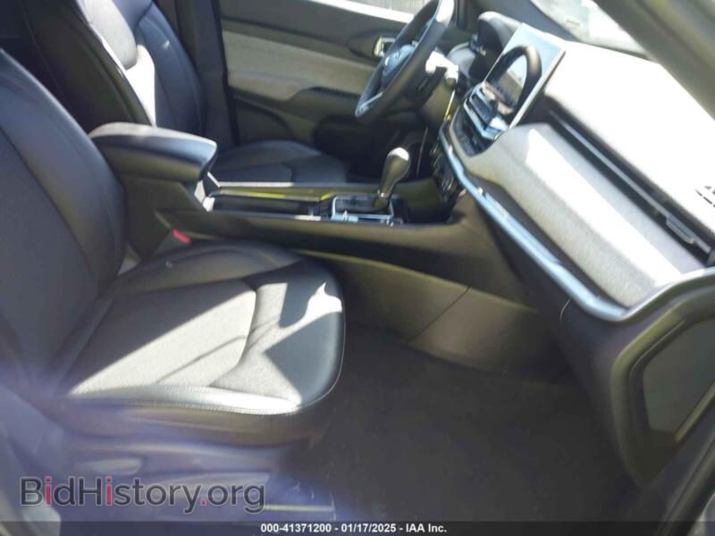 2024 Jeep COMPASS (VIN 3C4NJDBN1RT605230) — фото 5 из 16