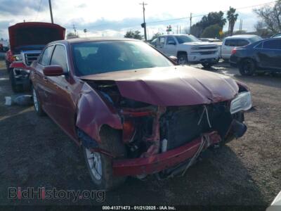 2013 Chrysler 300 Motown, burgundy — VIN 2C3CCAAG1DH727904, IAAI