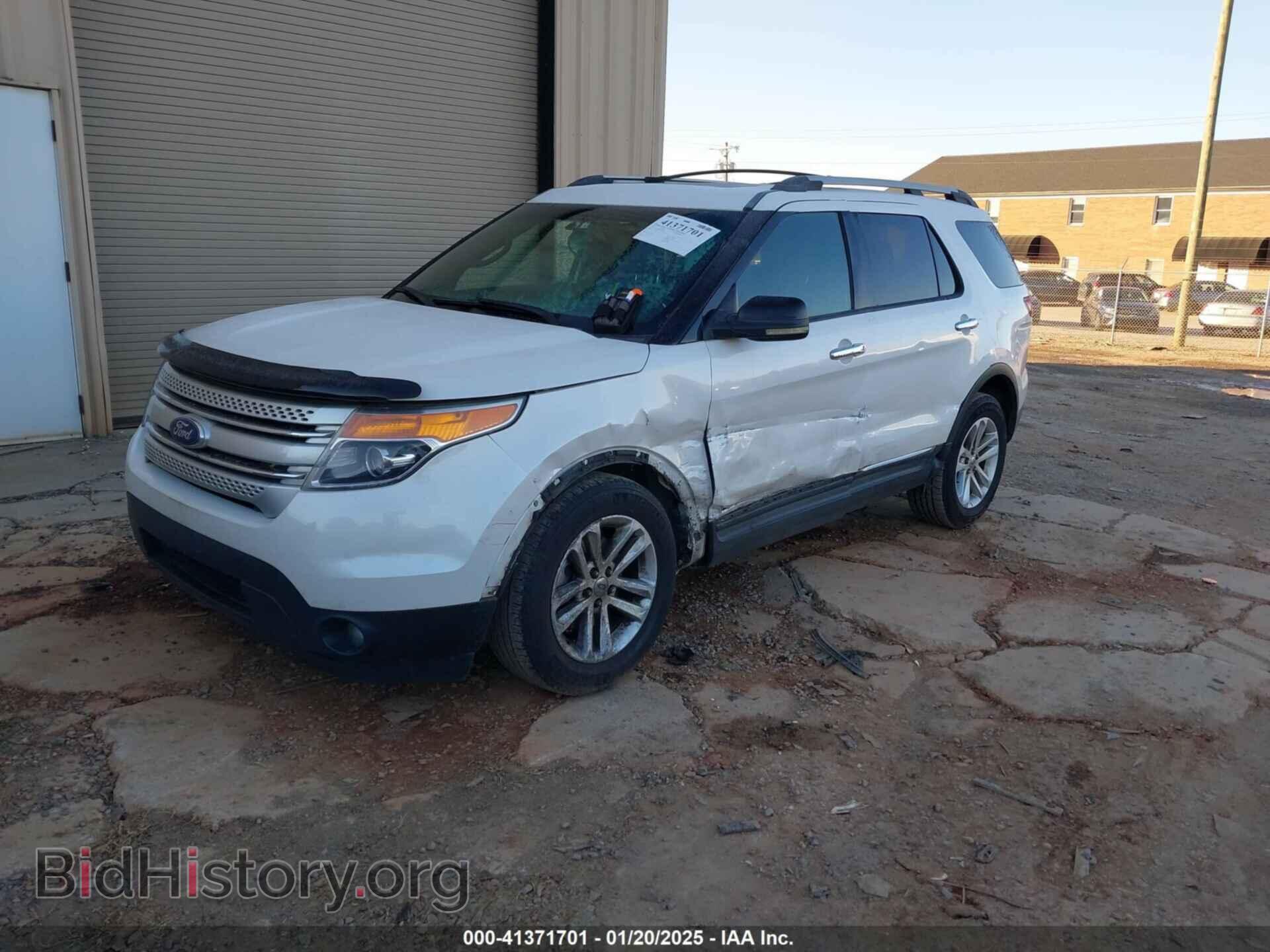 2011 FORD EXPLORER - VIN: 1FMHK7D80BGA48366 - Photo 2
