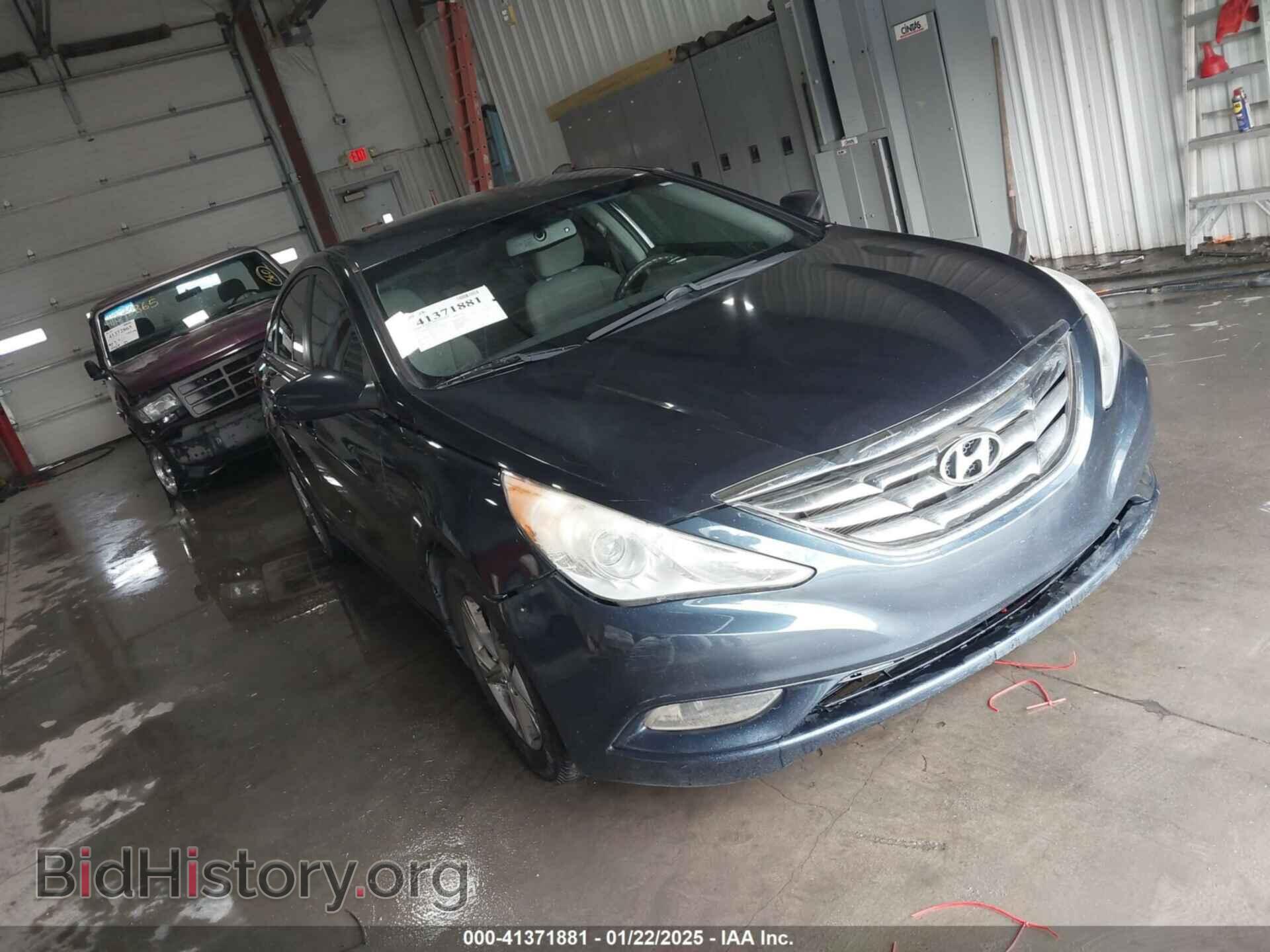 Photo 5NPEB4ACXCH490471 - HYUNDAI SONATA 2012