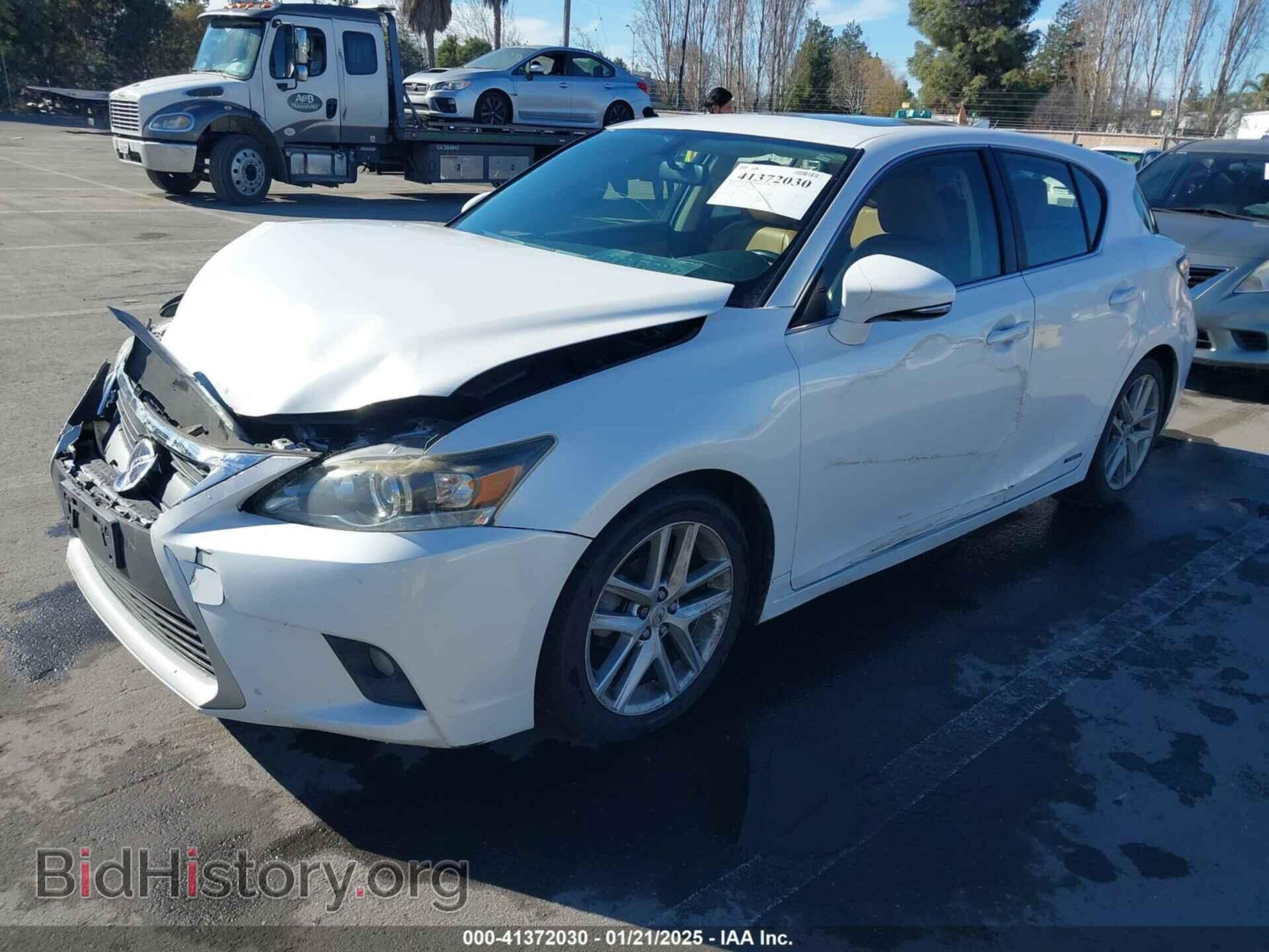 2014 LEXUS CT 200H - VIN: JTHKD5BH5E2203604 - Фото 2