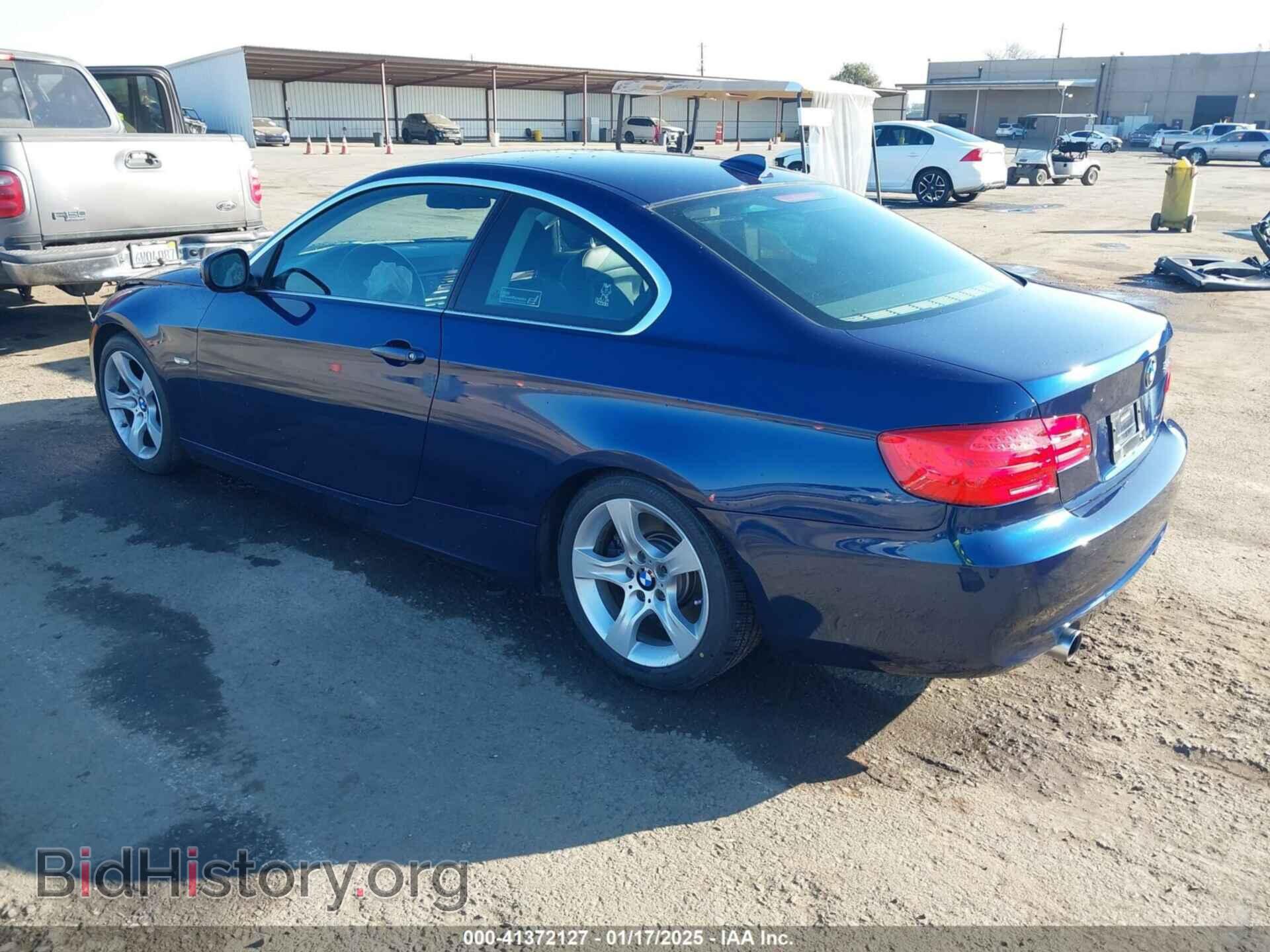 2011 BMW 335I - VIN: WBAKG7C50BE598789 - Фото 3