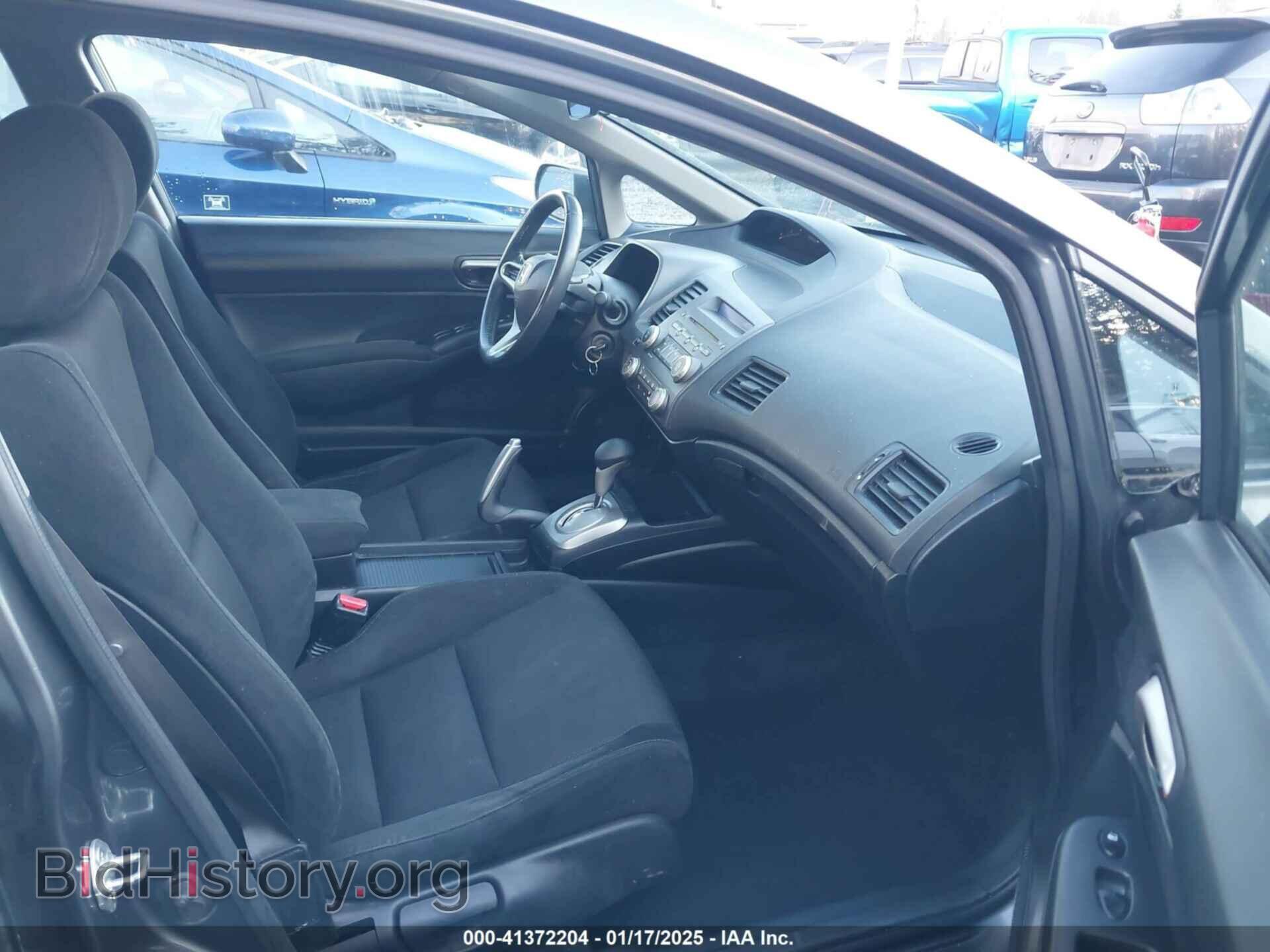 2010 HONDA CIVIC - VIN: 19XFA1F6XAE074091 - Фото 5