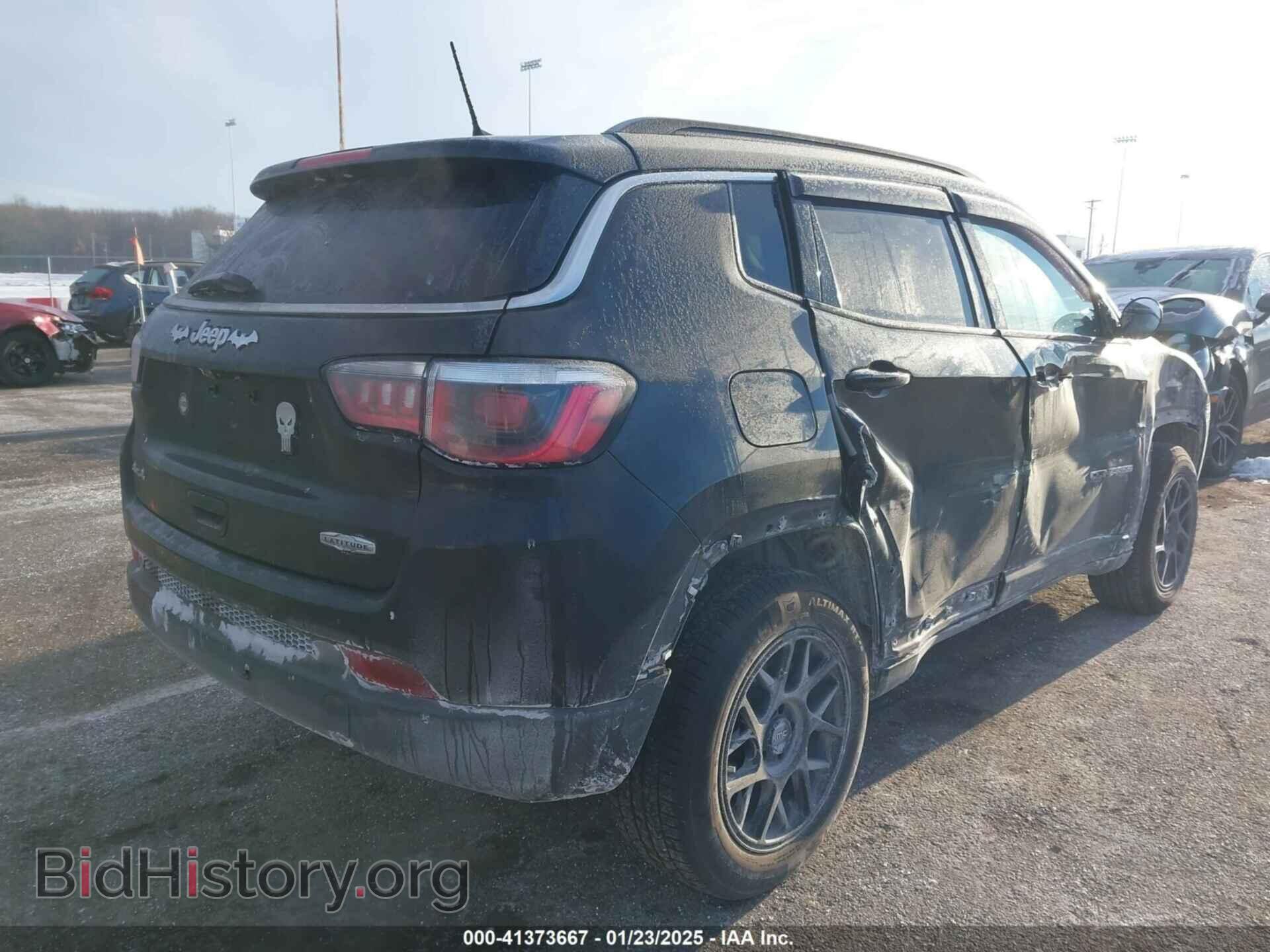 2019 JEEP COMPASS - VIN: 3C4NJDBB9KT792096 - Фото 4