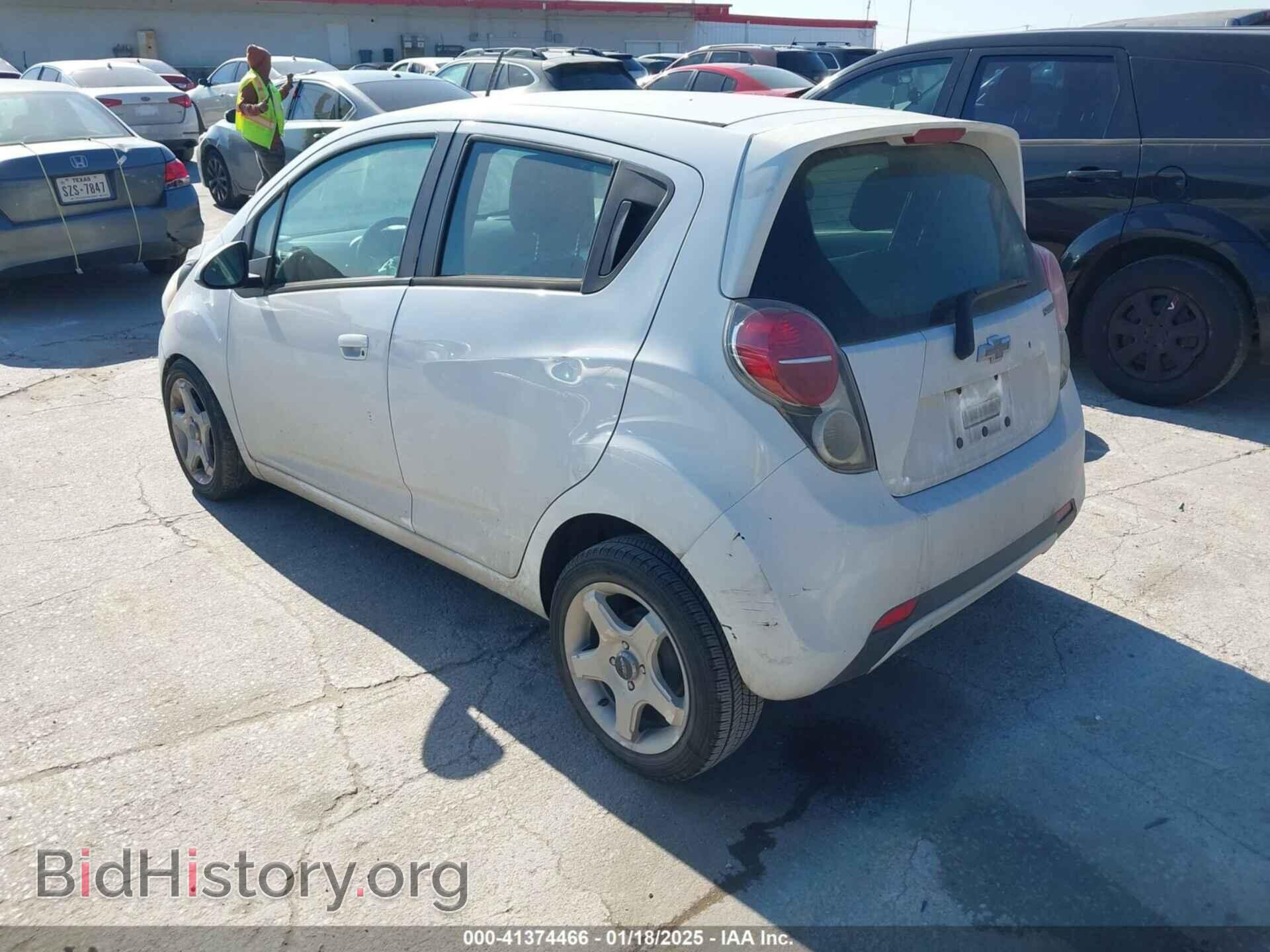2015 CHEVROLET SPARK - VIN: KL8CD6S98FC718704 - Фото 3