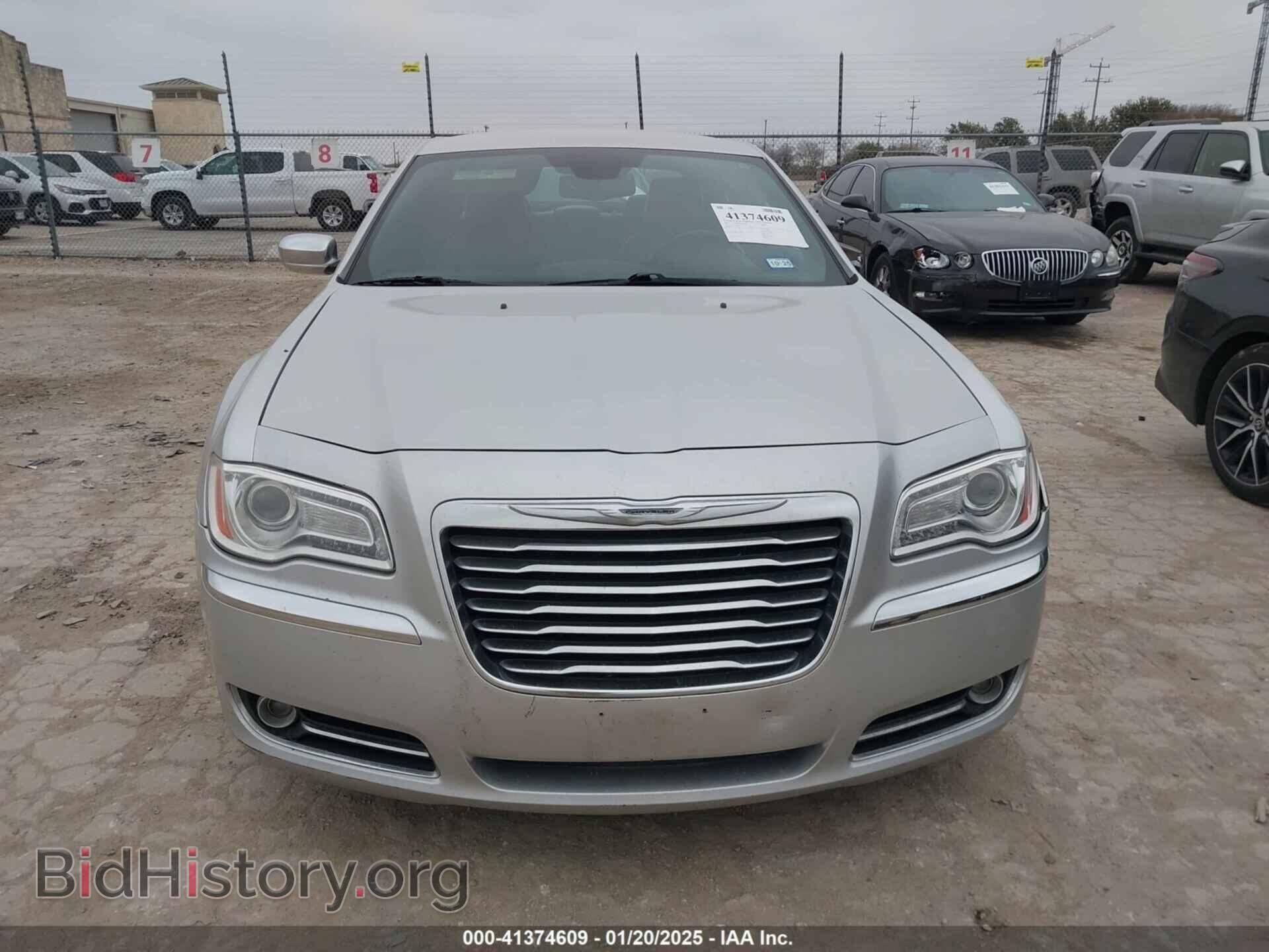 2012 CHRYSLER 300C - VIN: 2C3CCAETXCH232719 - Фото 12