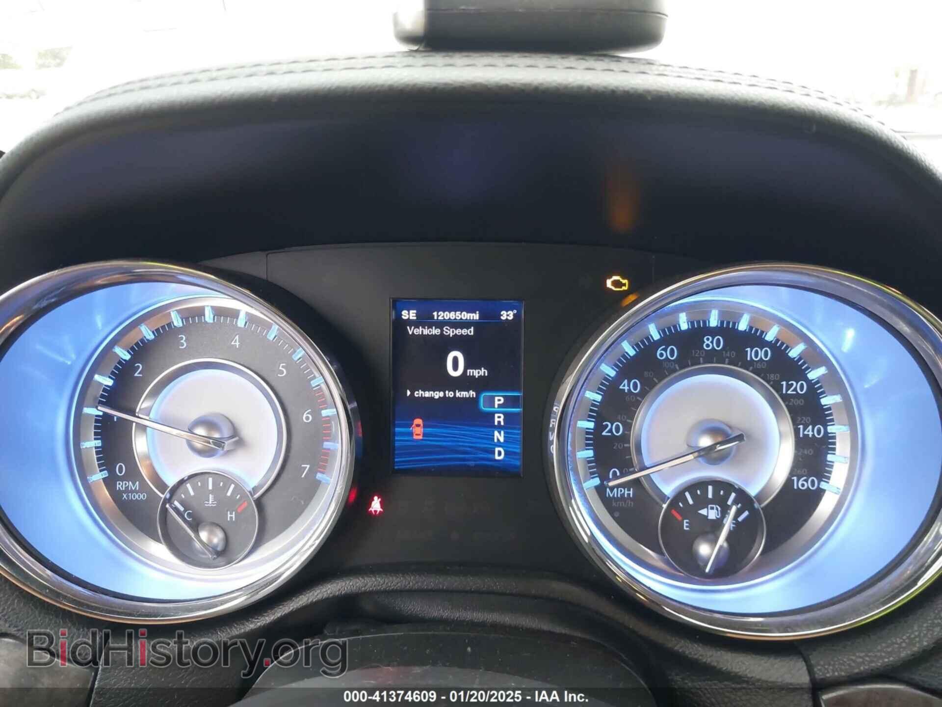 2012 CHRYSLER 300C - VIN: 2C3CCAETXCH232719 - Фото 7