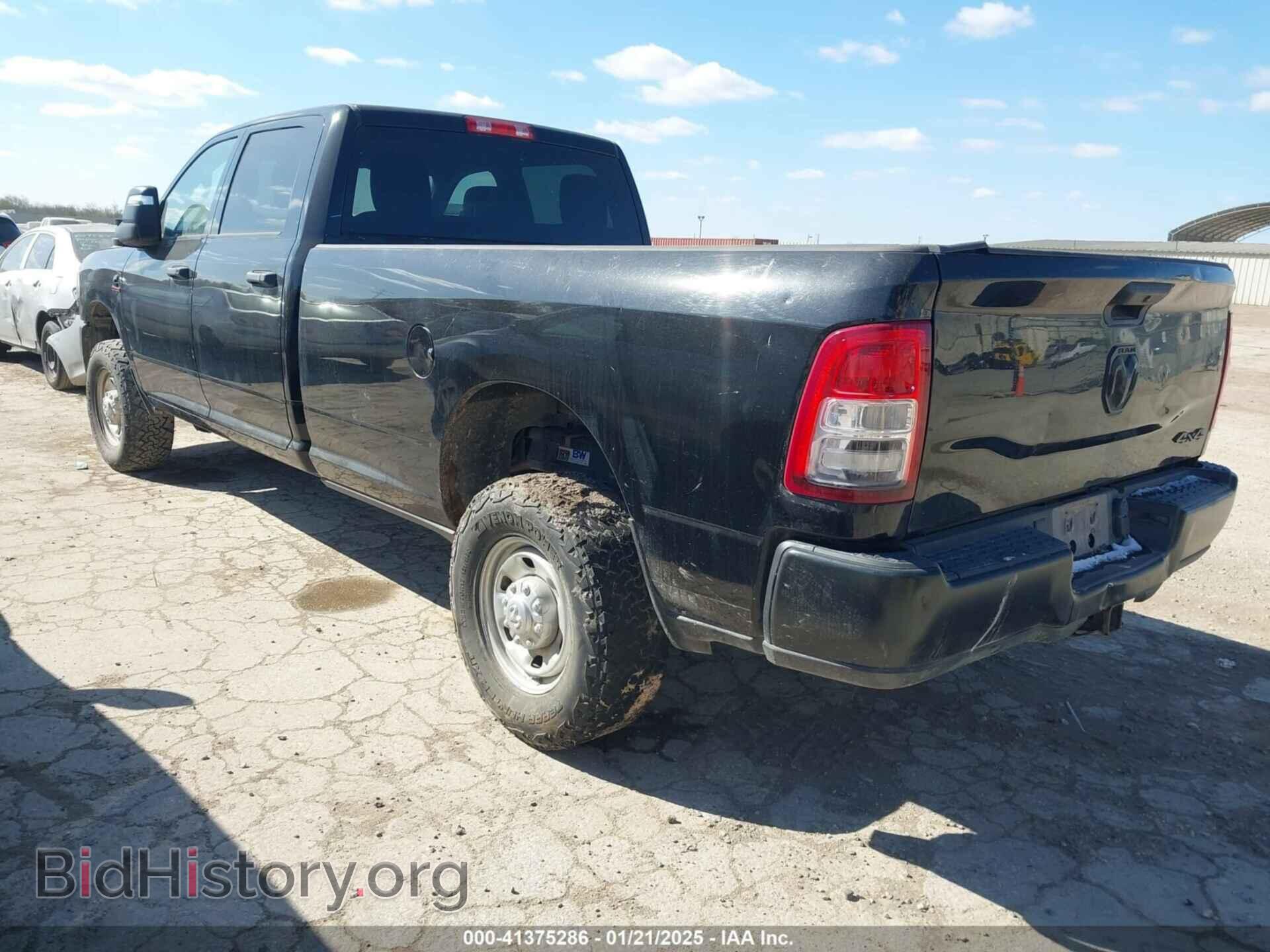 2023 RAM 2500 - VIN: 3C6UR5HL1PG587017 - Фото 3