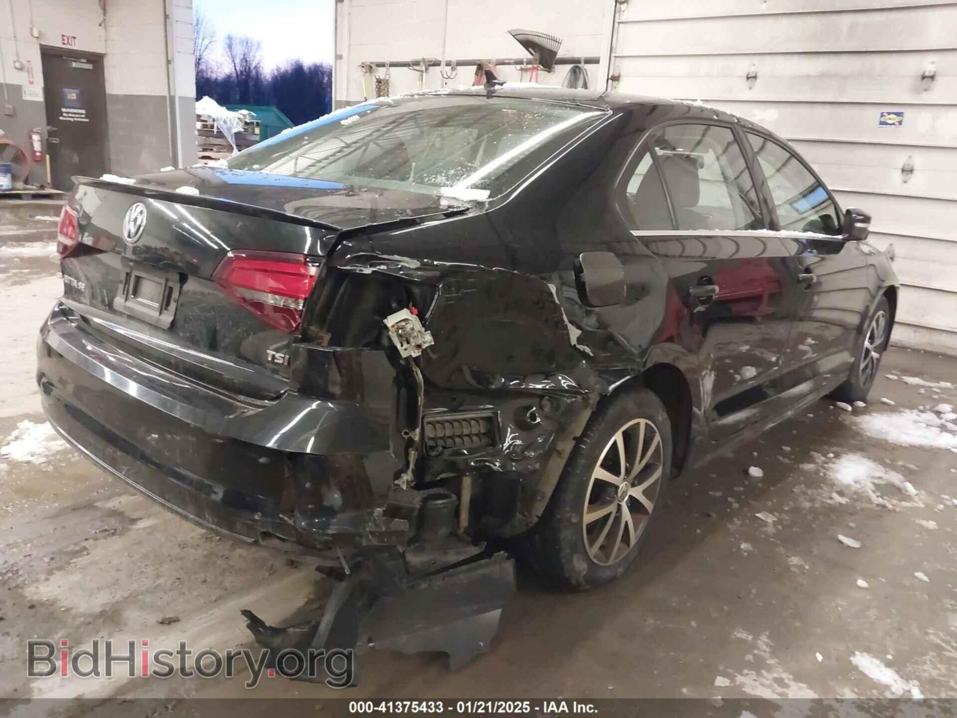 2017 VOLKSWAGEN JETTA - VIN: 3VWDB7AJ5HM248472 - Фото 4
