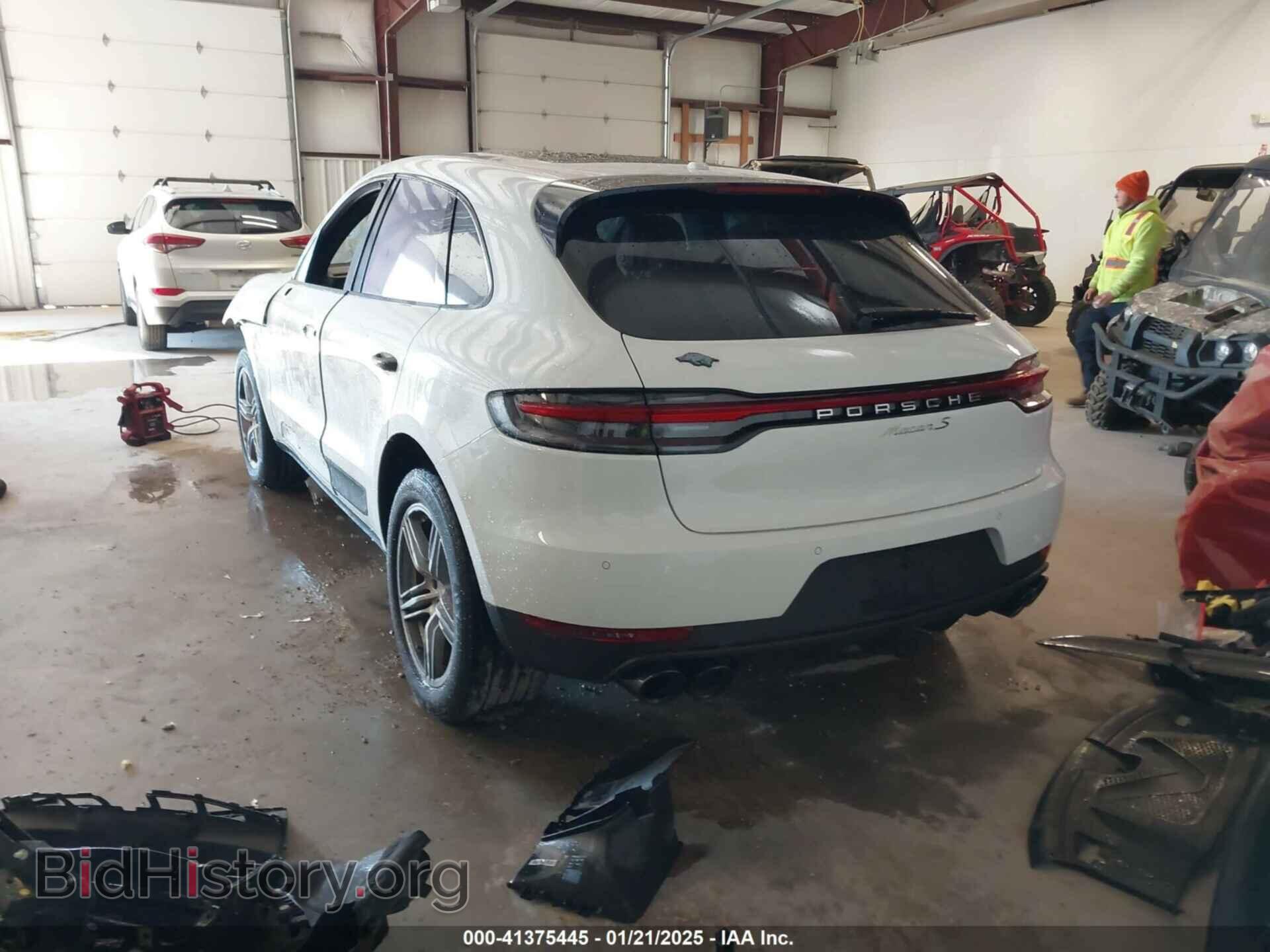 2020 PORSCHE MACAN - VIN: WP1AB2A54LLB35911 - Фото 3