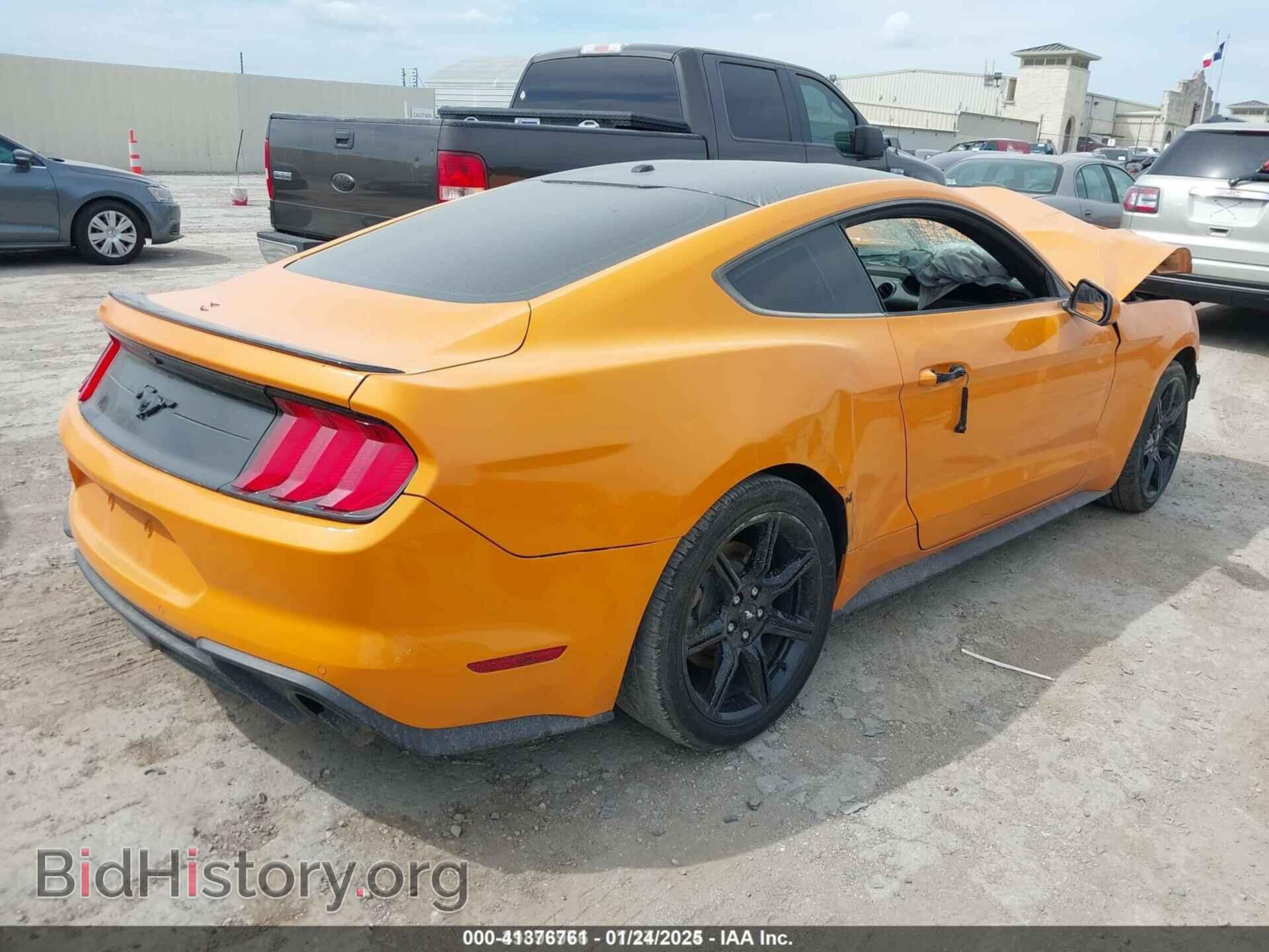 2018 FORD MUSTANG - VIN: 1FA6P8TH1J5113908 - Фото 4