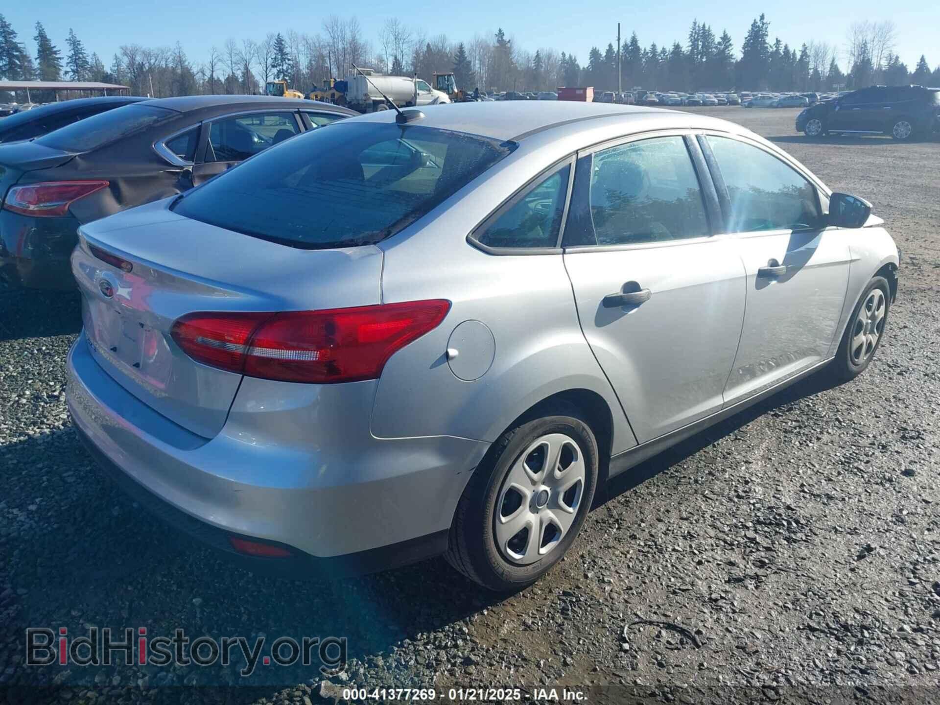 2018 FORD FOCUS - VIN: 1FADP3E22JL260575 - Фото 4