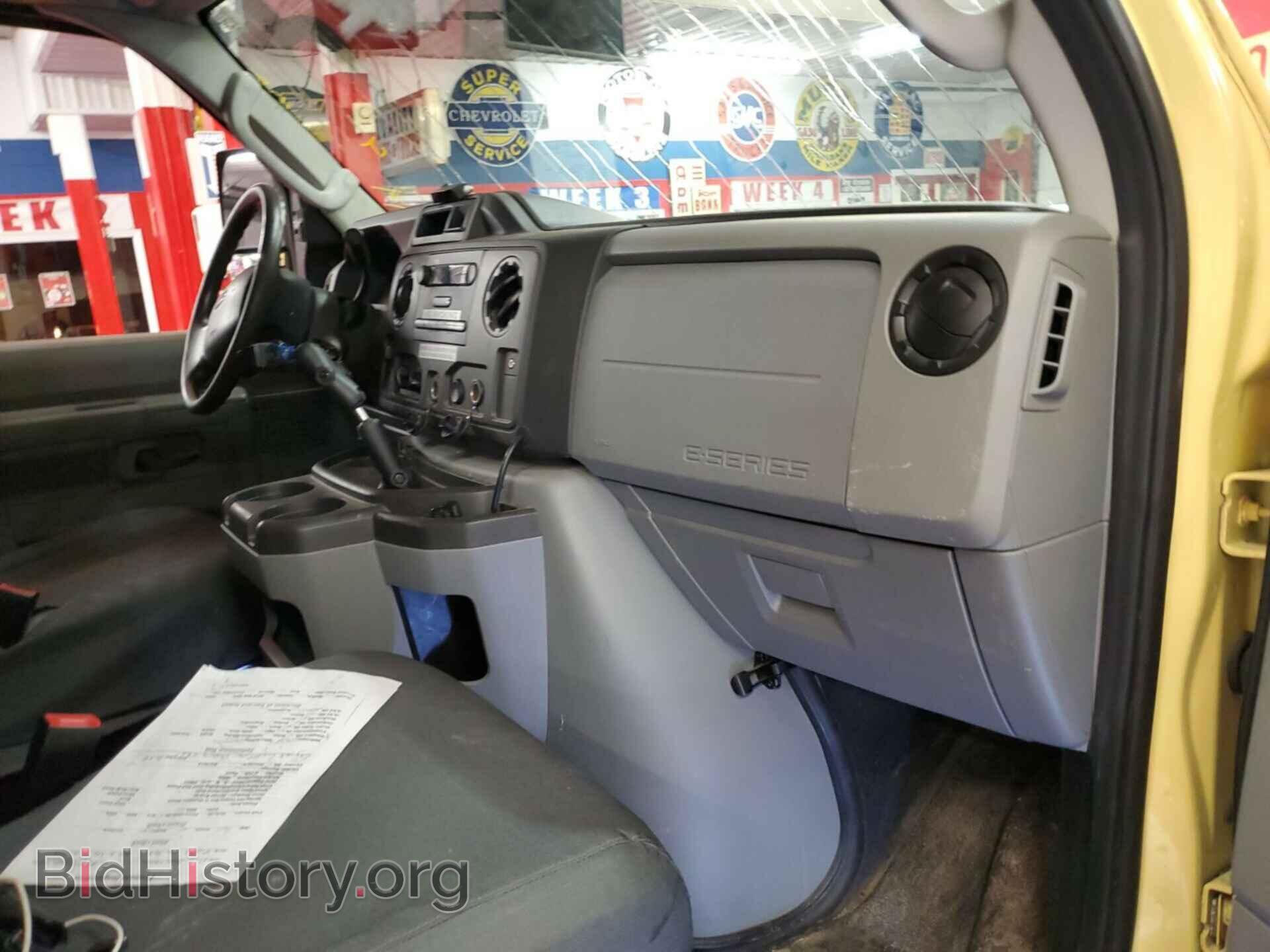 2019 FORD ECONOLINE - VIN: 1FDXE4FS8KDC57687 - Фото 2