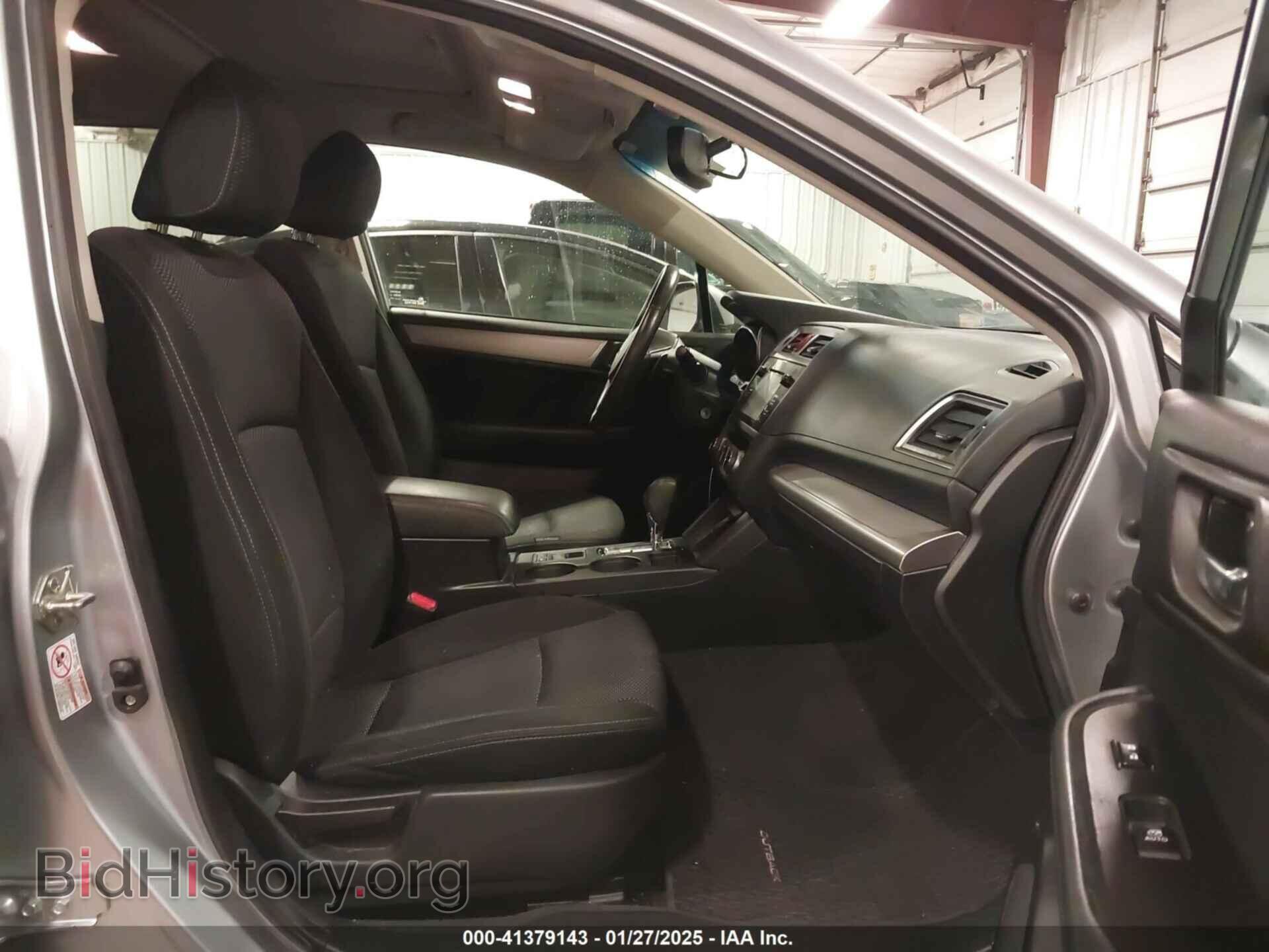 2017 SUBARU OUTBACK - VIN: 4S4BSADC1H3437671 - Фото 5