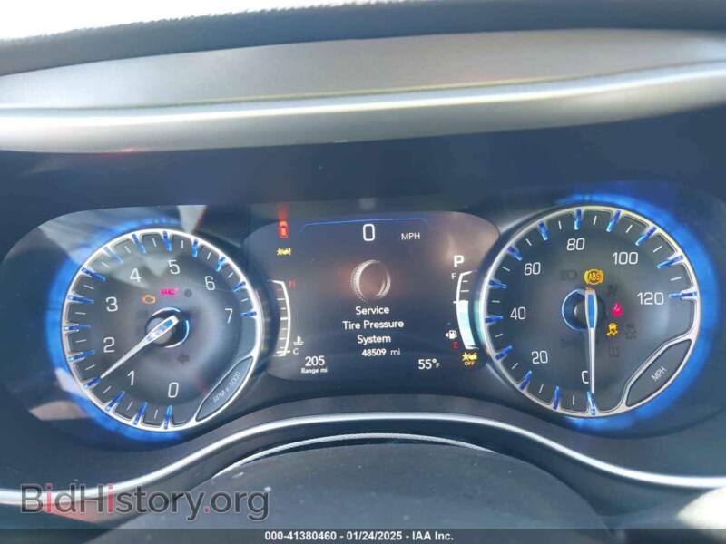 2023 Chrysler PACIFICA (VIN 2C4RC1BG8PR593721) — фото 7 из 17