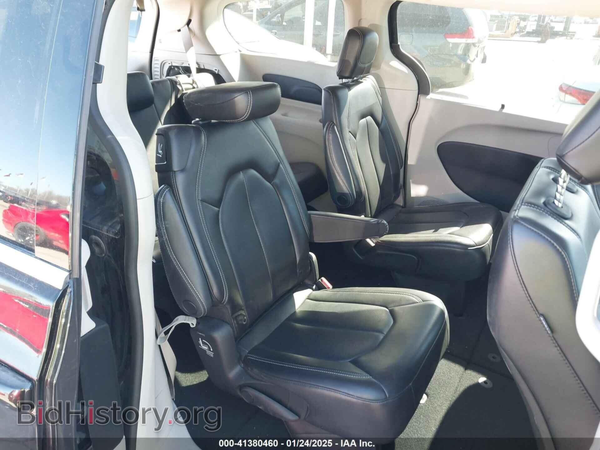 2023 CHRYSLER PACIFICA - VIN: 2C4RC1BG8PR593721 - Фото 8