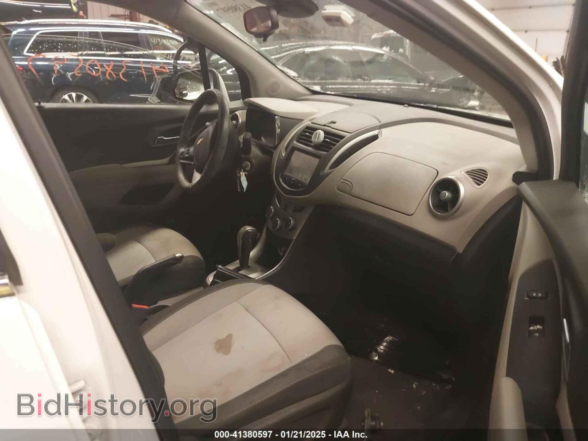 2016 CHEVROLET TRAX - VIN: 3GNCJPSB2GL202053 - Фото 5