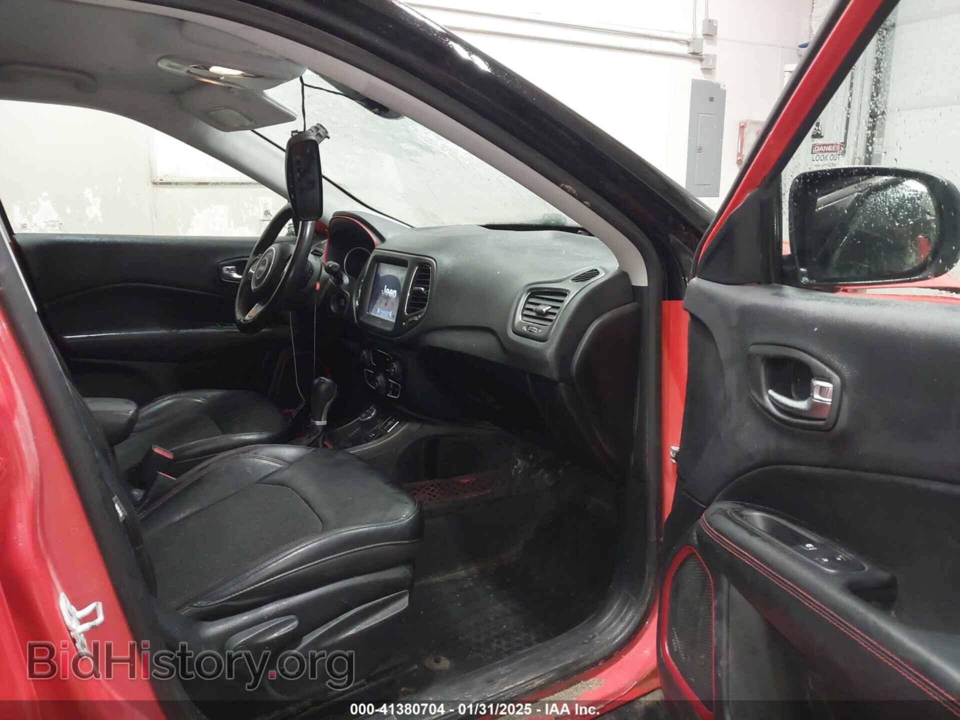 2018 JEEP COMPASS - VIN: 3C4NJDDB7JT343026 - Фото 5