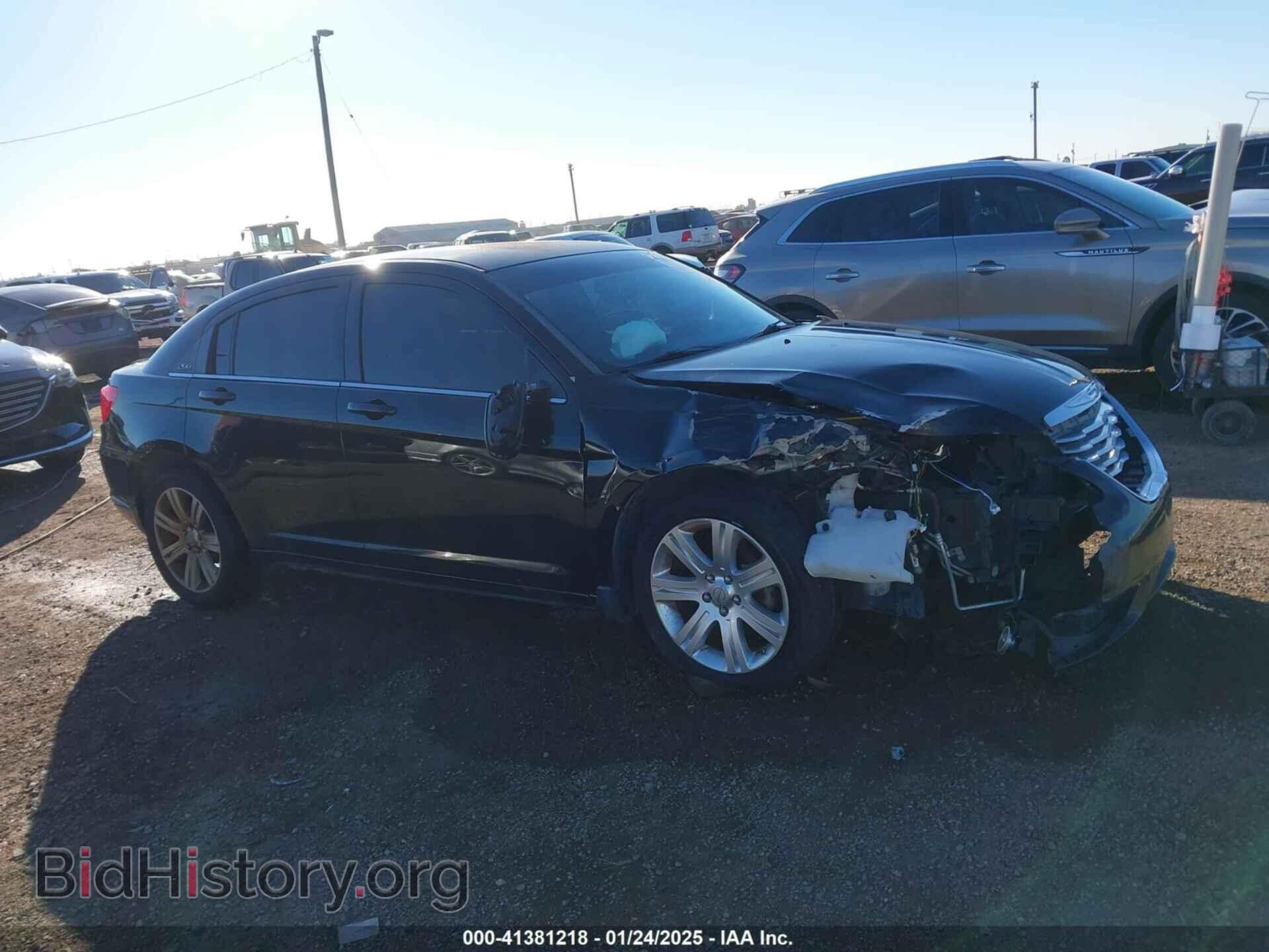 2011 CHRYSLER 200 - VIN: 1C3BC1FG2BN613385 - Фото 13