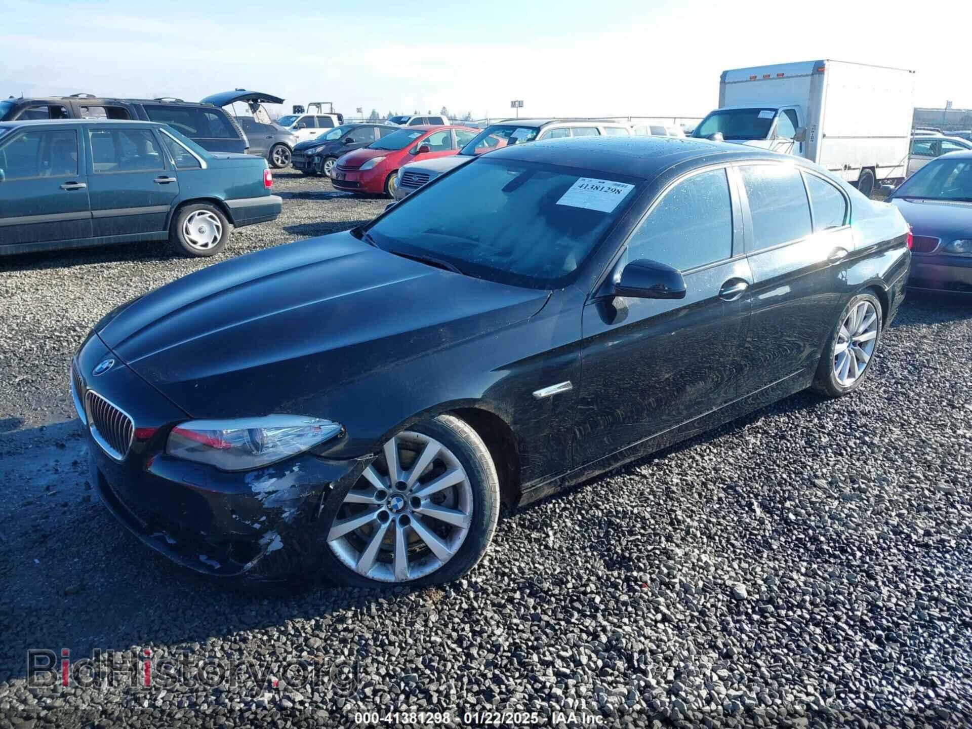 2011 BMW 528I - VIN: WBAFR1C51BC746887 - Photo 2