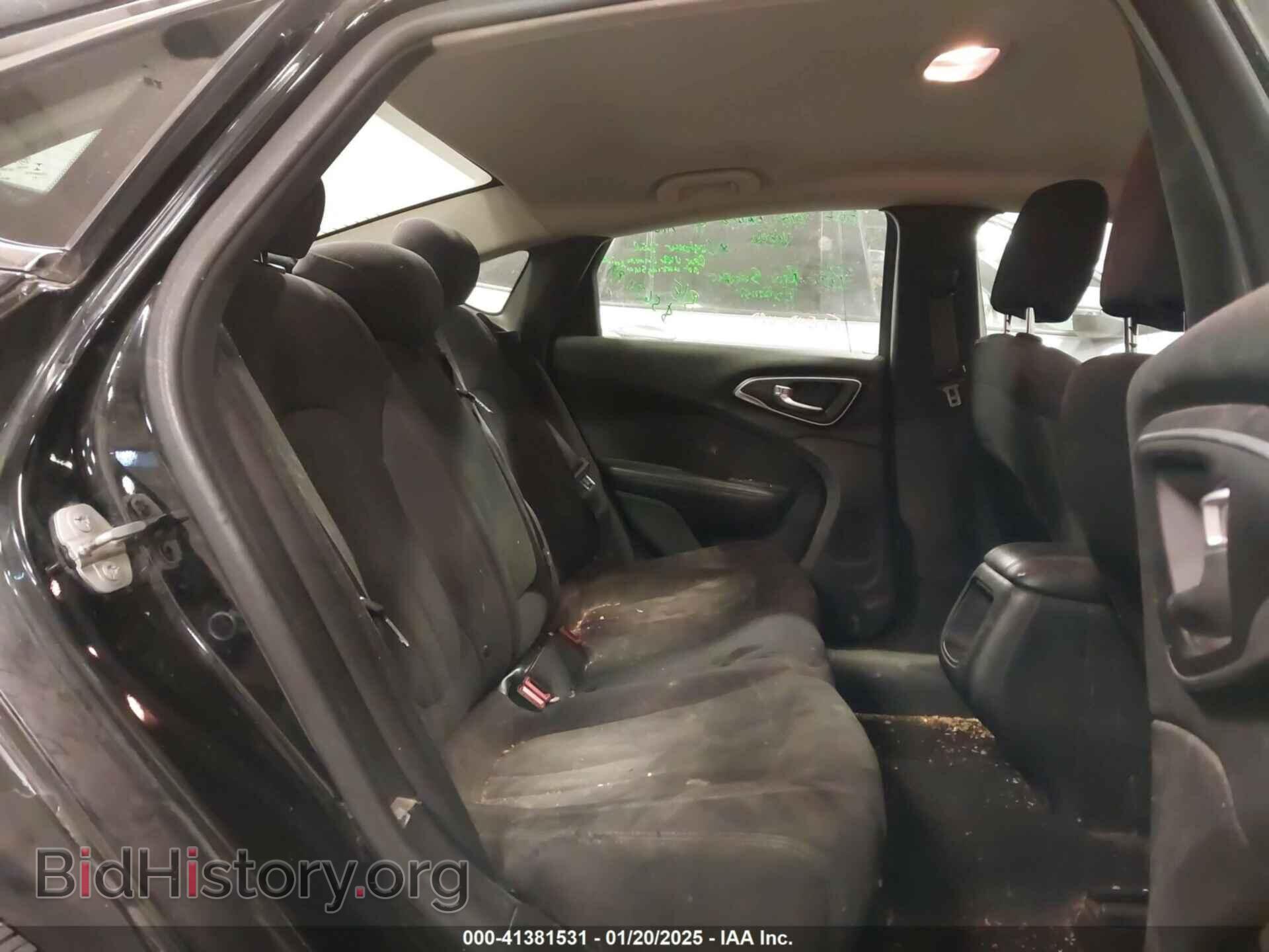 2015 CHRYSLER 200 - VIN: 1C3CCCAB4FN612921 - Photo 8