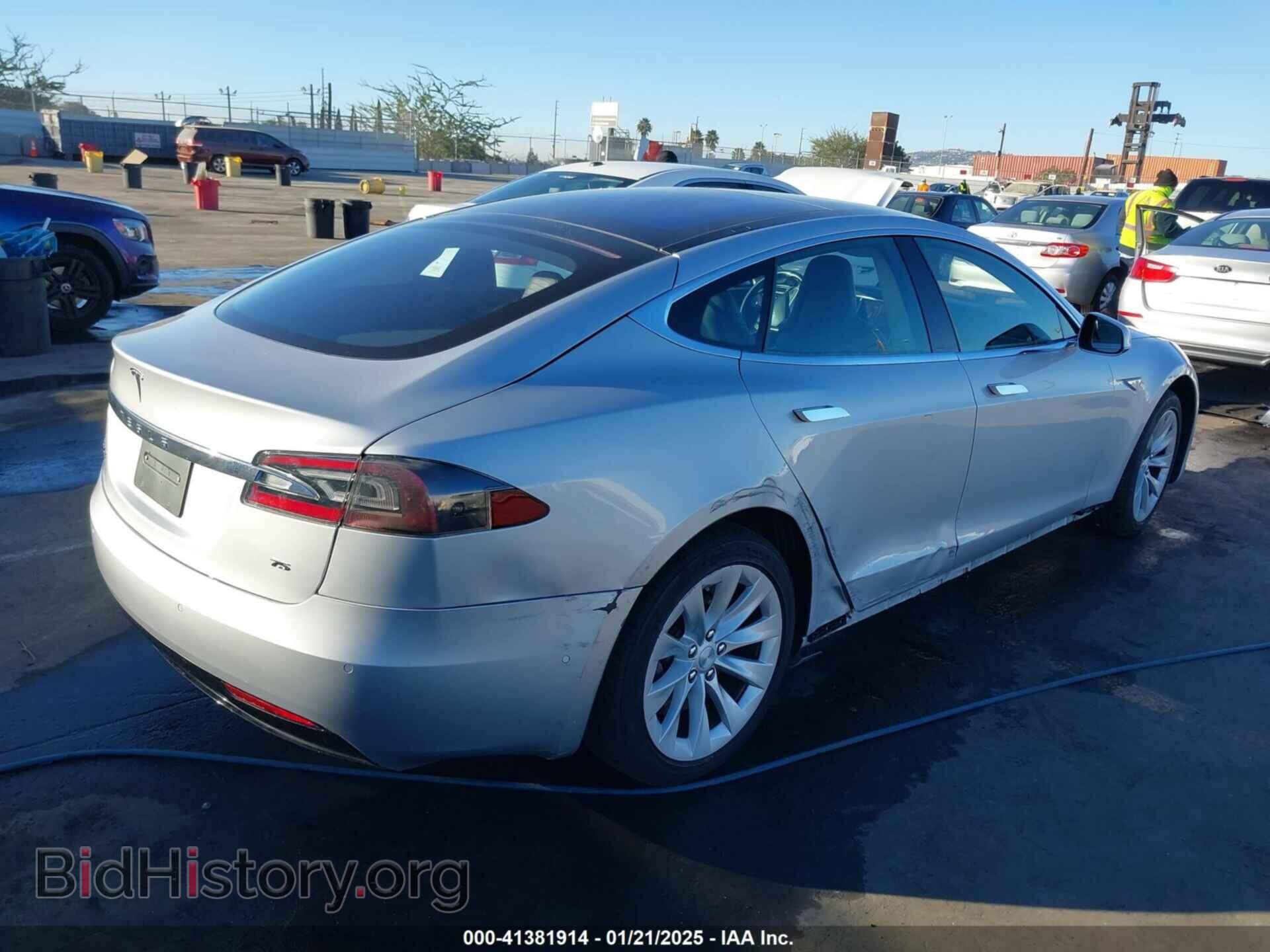 2016 TESLA MODEL S - VIN: 5YJSA1E10GF160890 - Photo 4