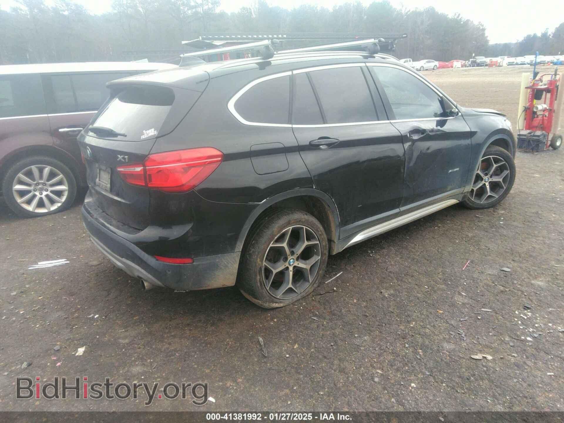 2017 BMW X1 - VIN: WBXHT3C36H5F78559 - Фото 4