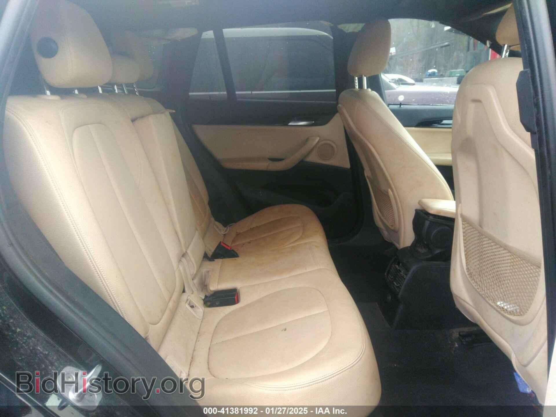 2017 BMW X1 - VIN: WBXHT3C36H5F78559 - Фото 8