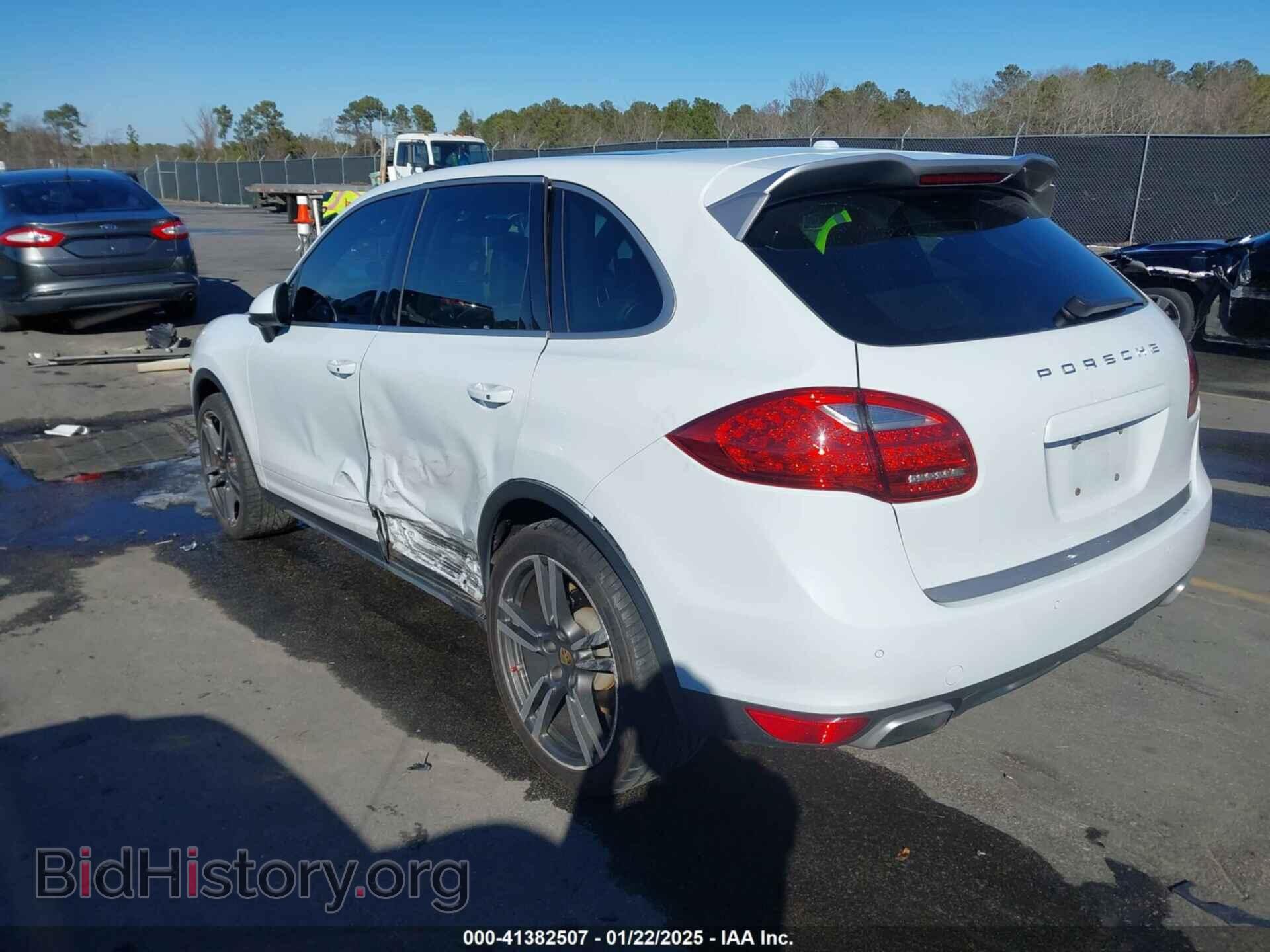 2014 PORSCHE CAYENNE - VIN: WP1AA2A29ELA96437 - Фото 3