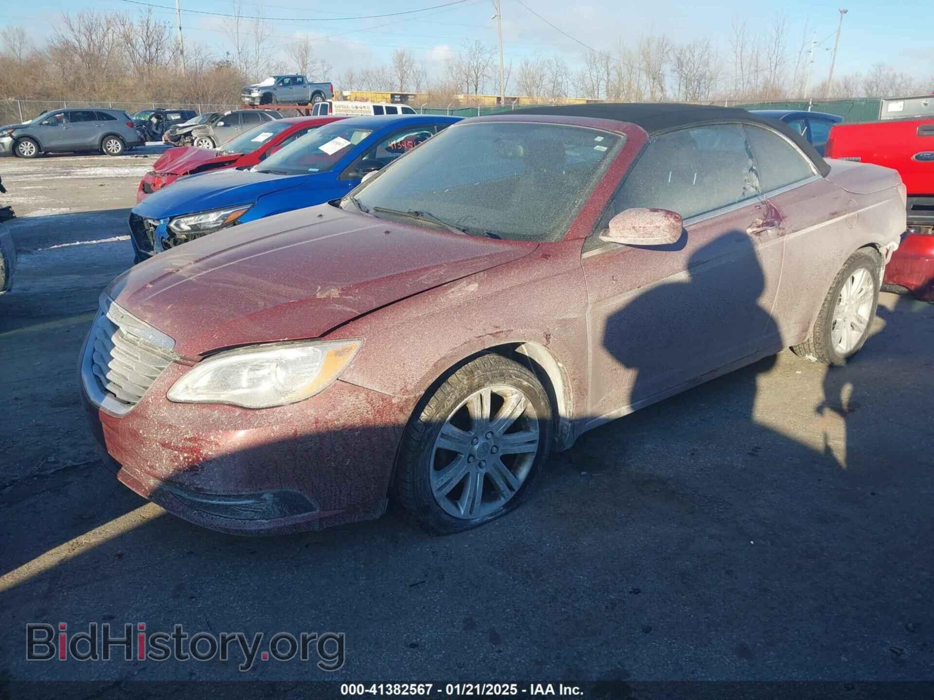 2013 CHRYSLER 200 - VIN: 1C3BCBEG3DN699719 - Фото 2