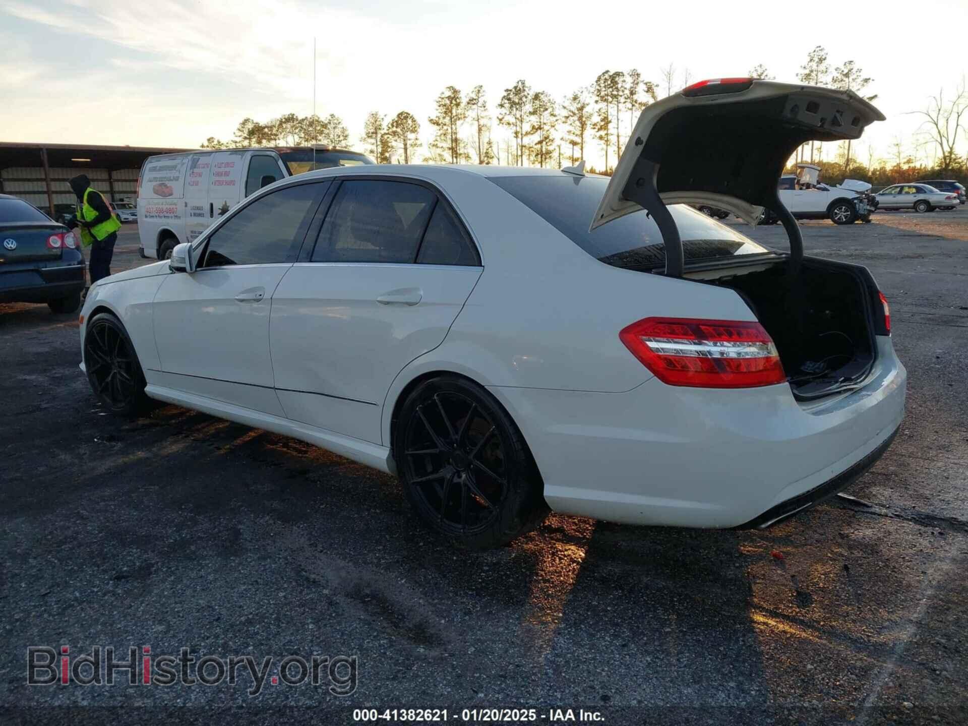 2010 MERCEDES-BENZ E-CLASS - VIN: WDDHF5GB3AA102254 - Фото 3