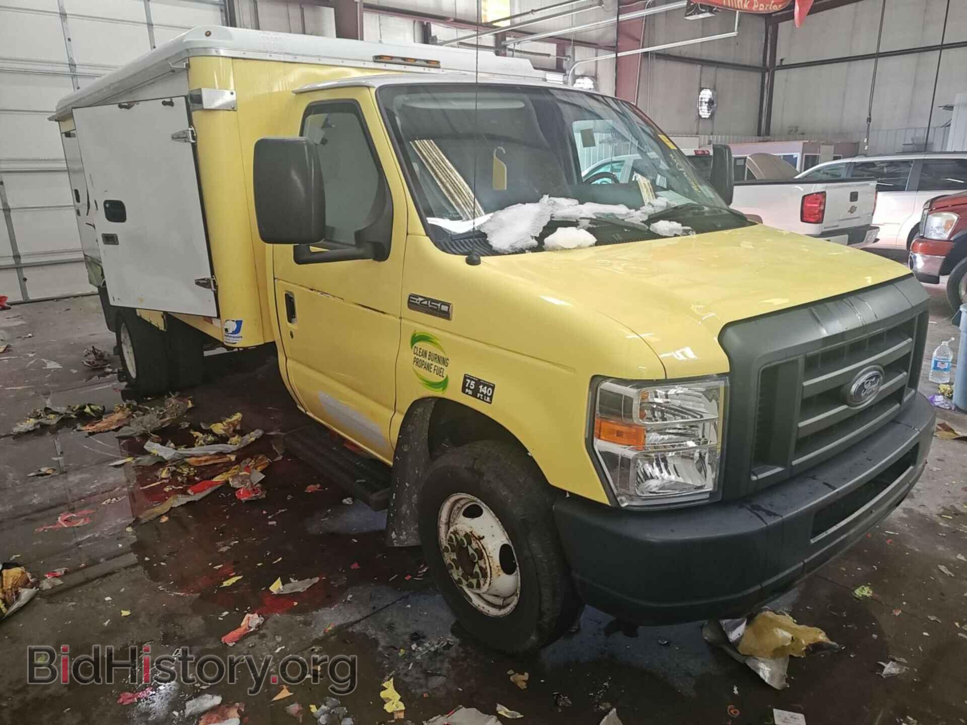 2018 FORD E-450 CUTAWAY - VIN: 1FDXE4FS5JDC33202 - Фото 2