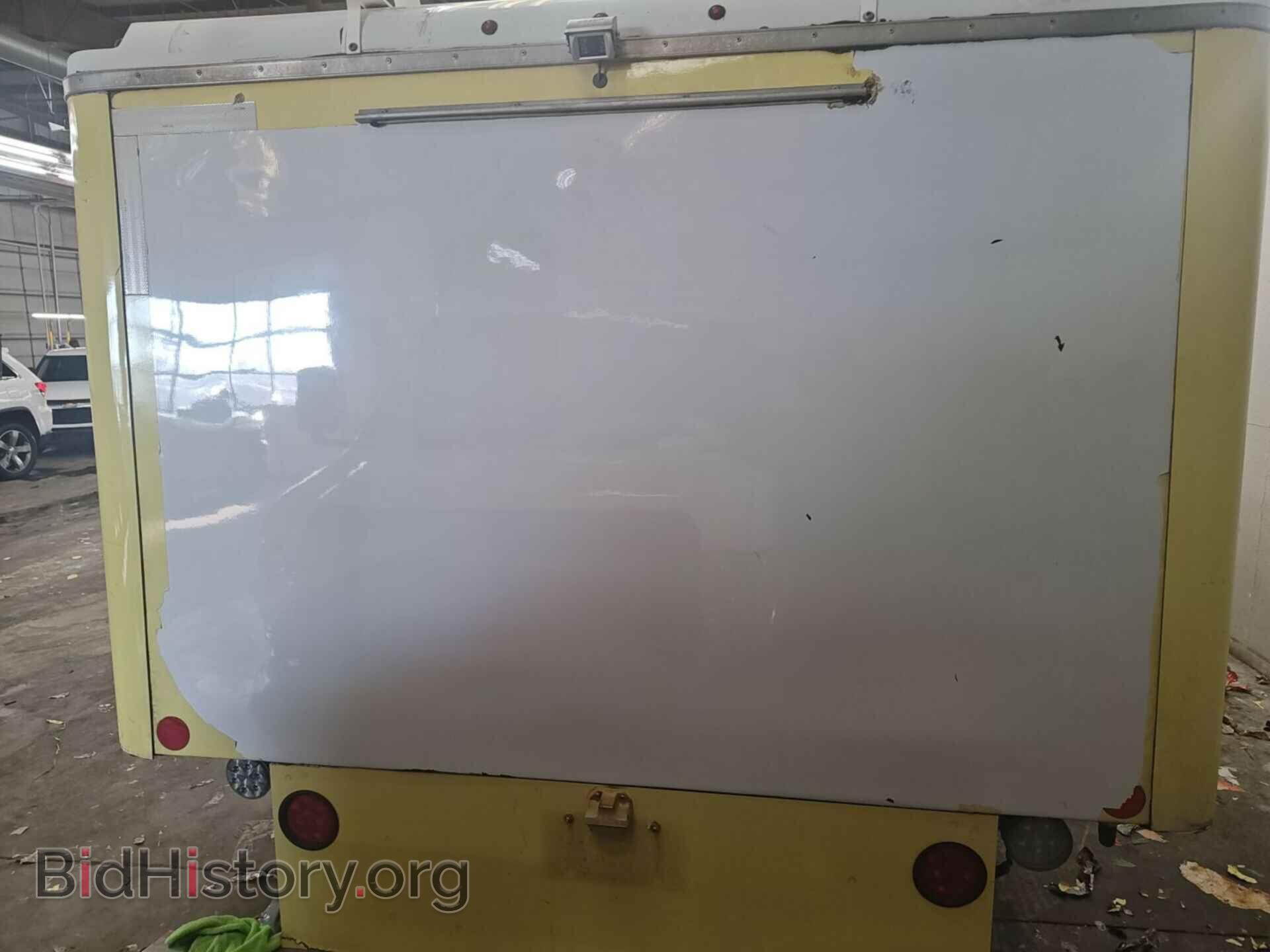 Photo 1FDXE4FS3JDC33263 - FORD E-450 CUTAWAY 2018