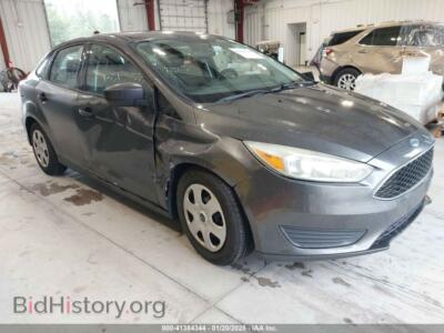 2016 Ford FOCUS S, серый — VIN 1FADP3E2XGL249882, IAAI