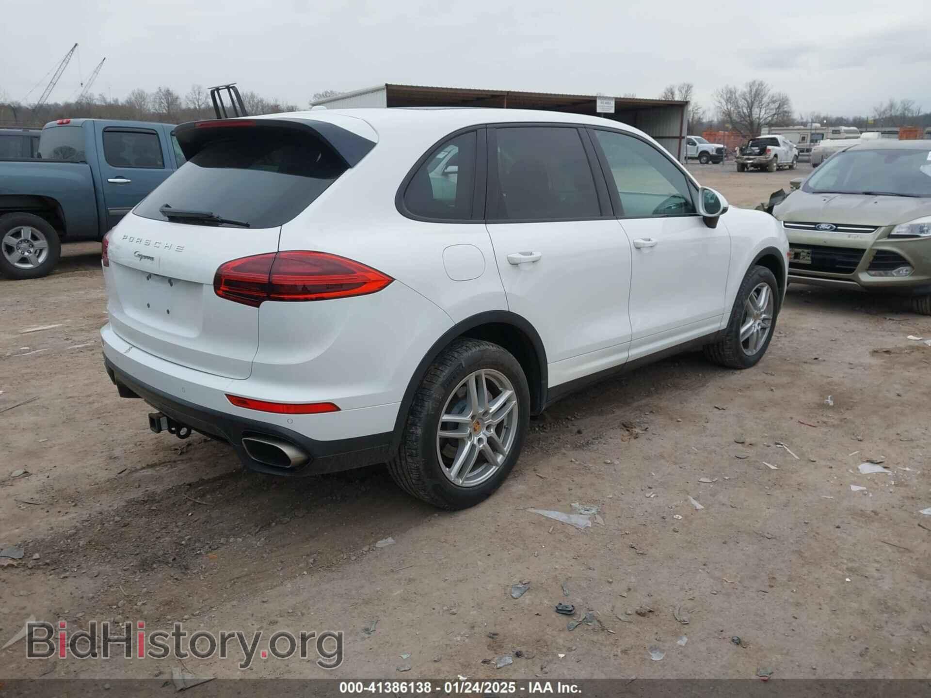 2016 PORSCHE CAYENNE - VIN: WP1AA2A22GKA09650 - Фото 4