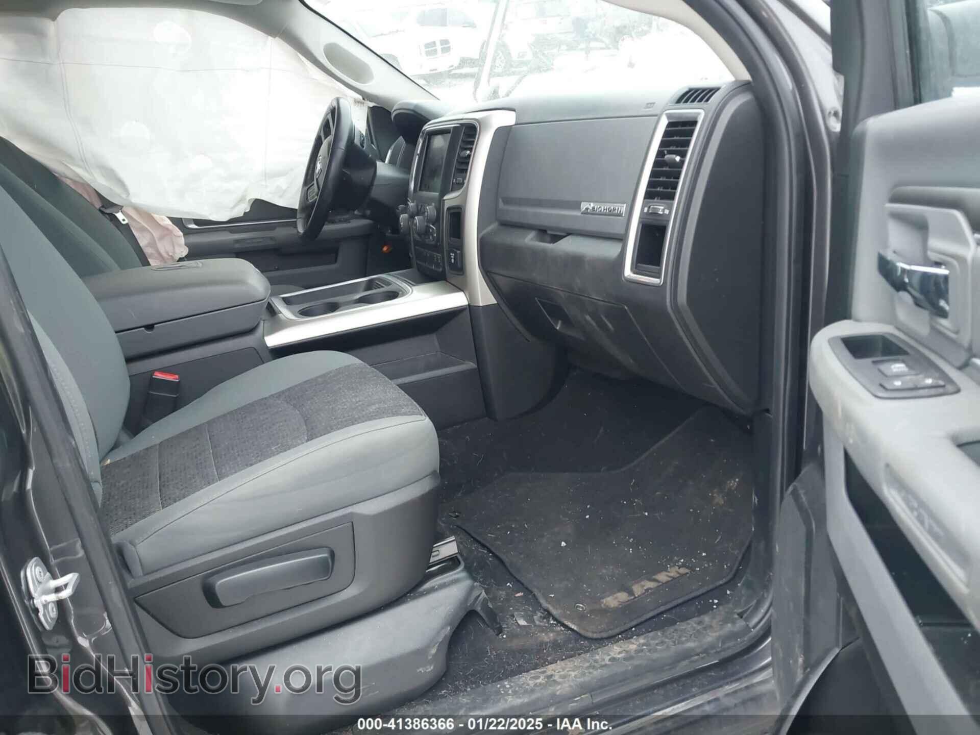 2018 RAM 1500 - VIN: 1C6RR7LT3JS329428 - Фото 5