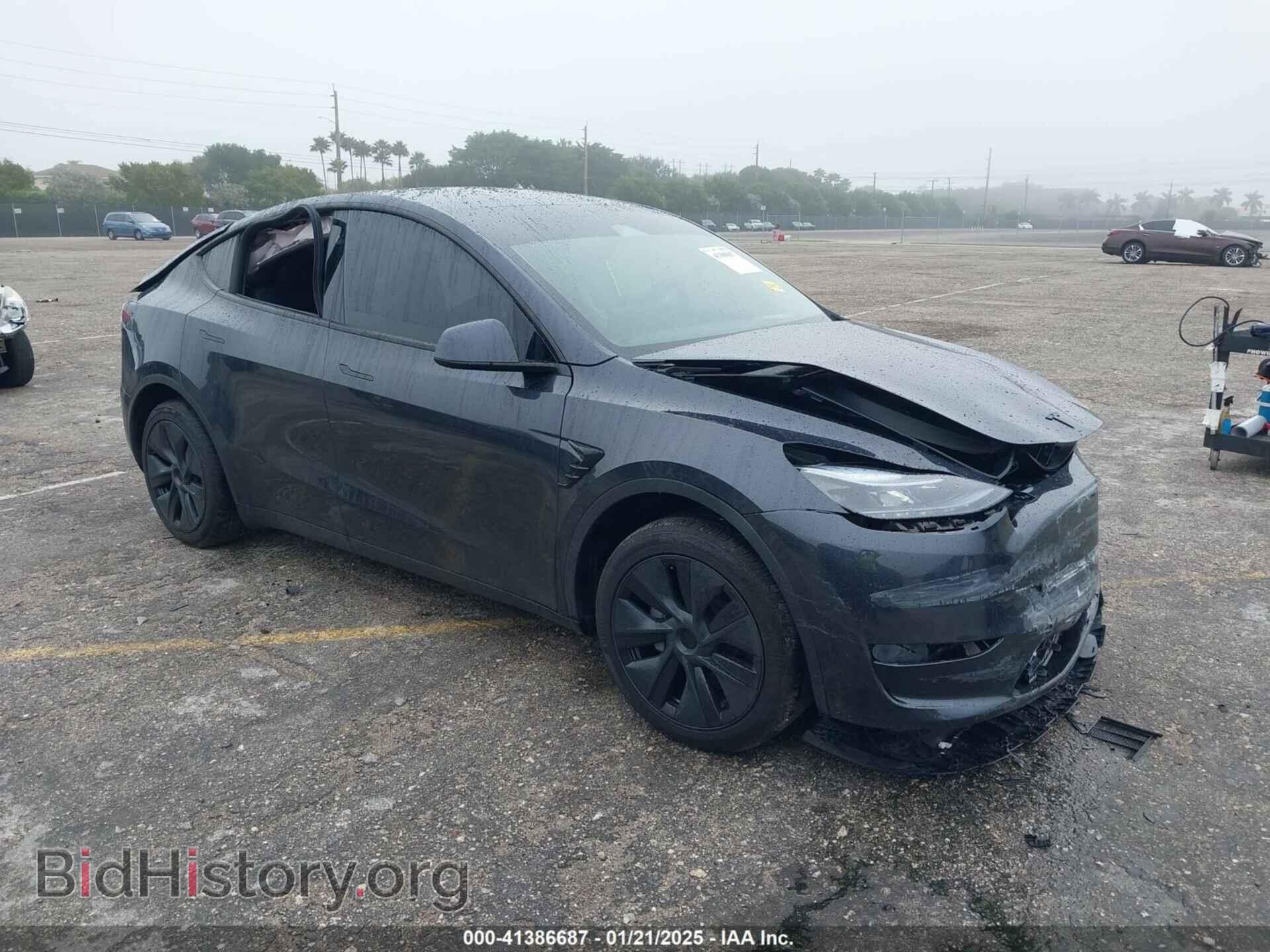 Photo 7SAYGDED8RF213927 - TESLA MODEL Y 2024