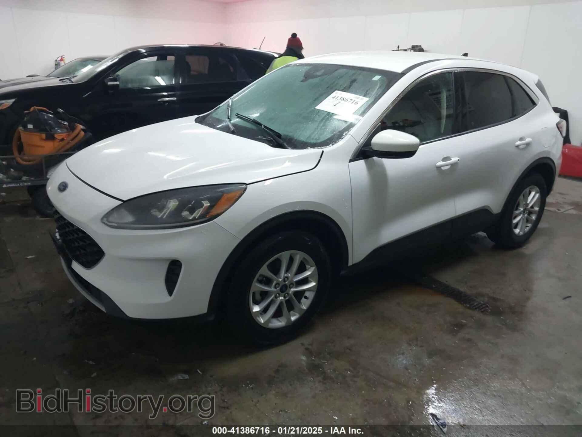 2020 FORD ESCAPE - VIN: 1FMCU0G65LUA83378 - Photo 2
