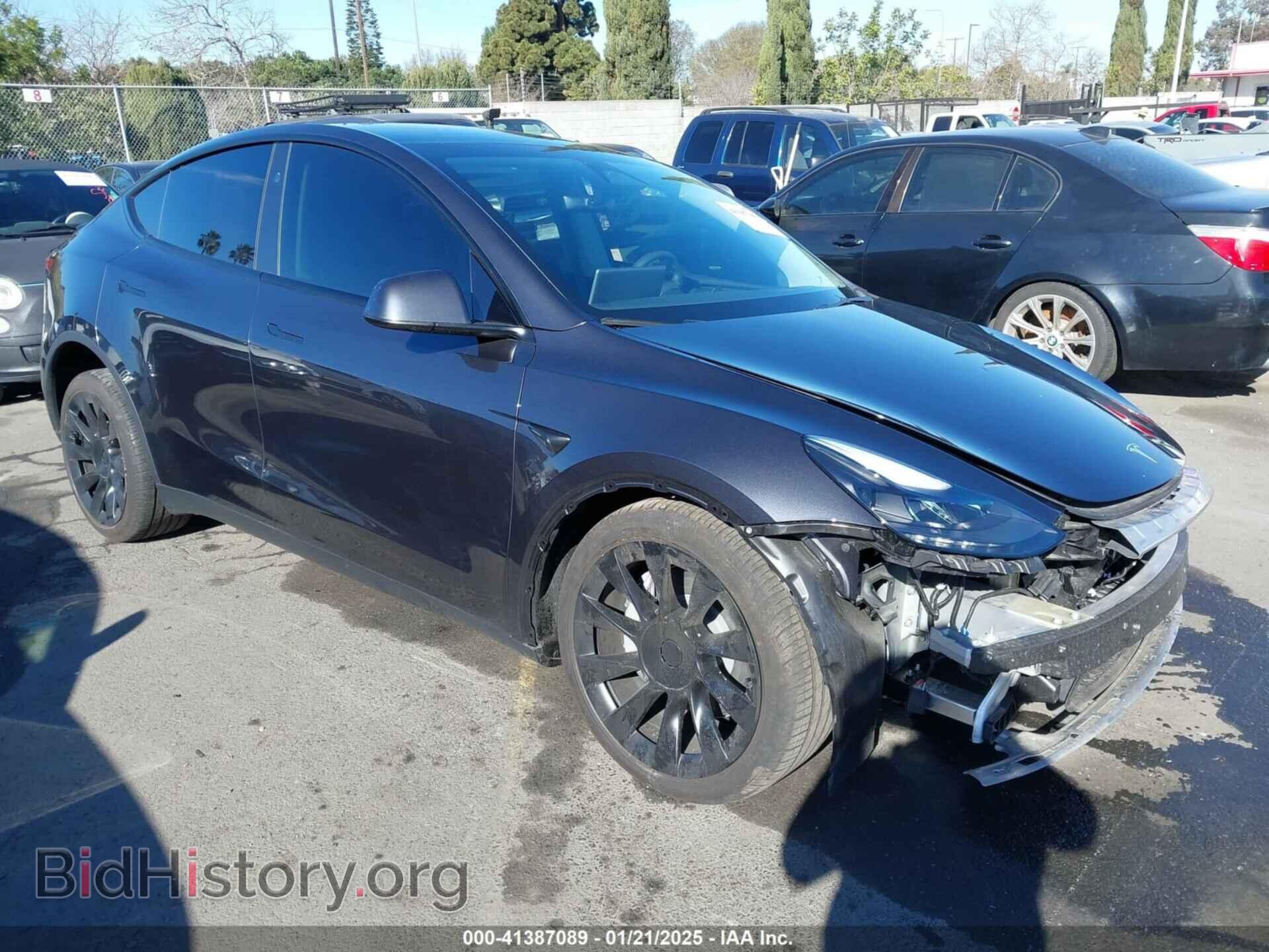 Фотография 7SAYGDEEXRF090852 - TESLA MODEL Y 2024