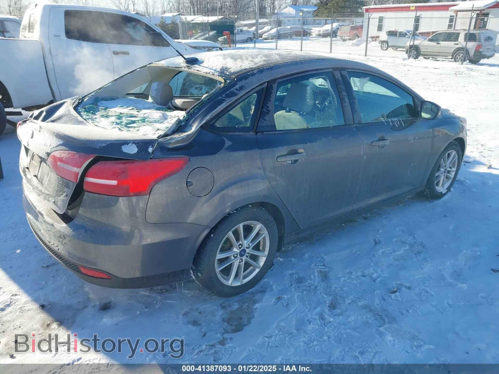 2016 FORD FOCUS - VIN: 1FADP3F23GL201445 - Photo 4