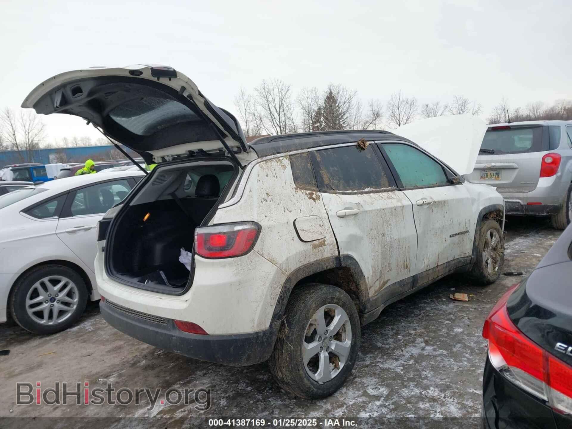 2018 JEEP COMPASS - VIN: 3C4NJDBB3JT307076 - Фото 4