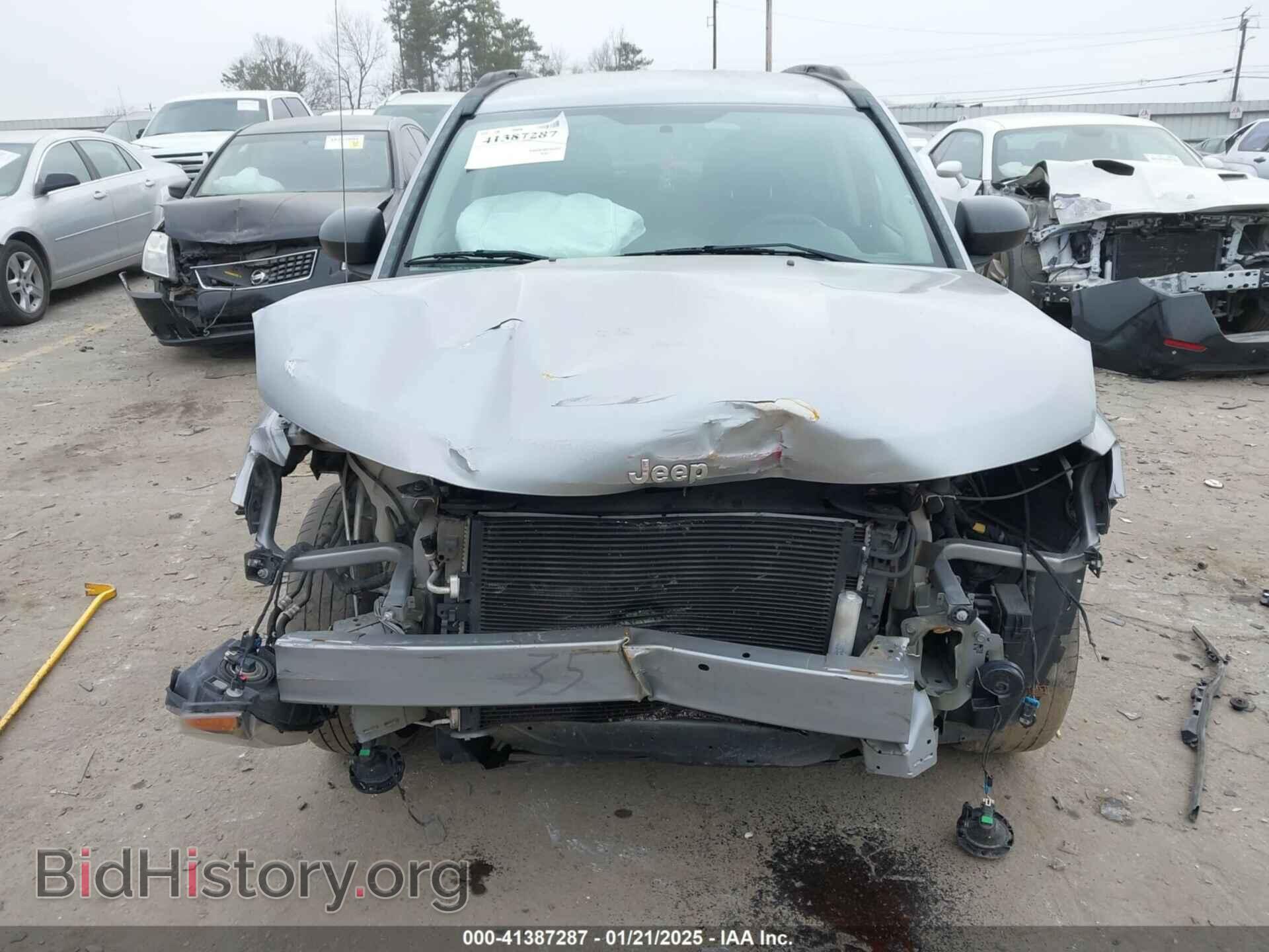 2015 JEEP COMPASS - VIN: 1C4NJDBB7FD317347 - Фото 6