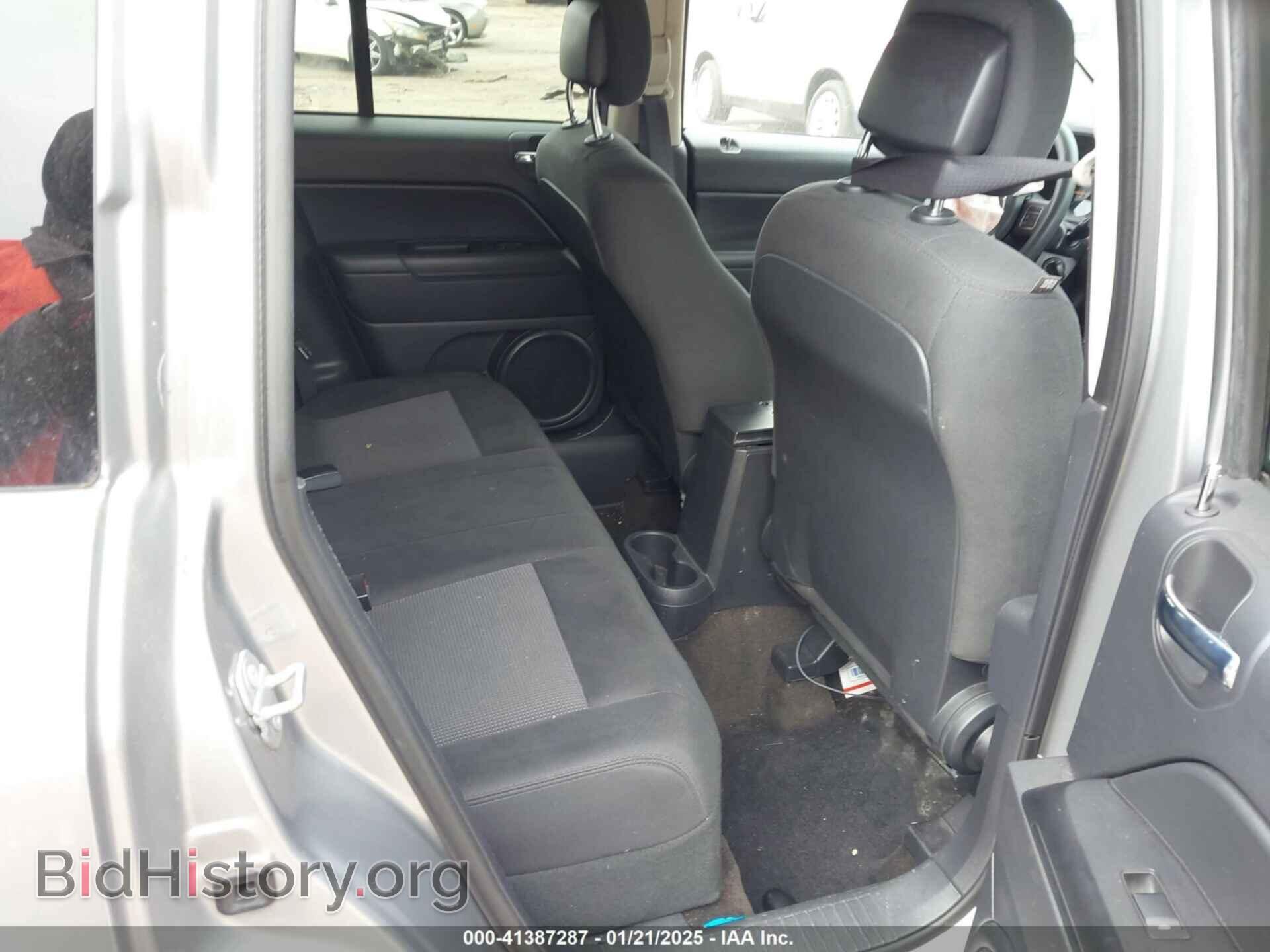 2015 JEEP COMPASS - VIN: 1C4NJDBB7FD317347 - Фото 8