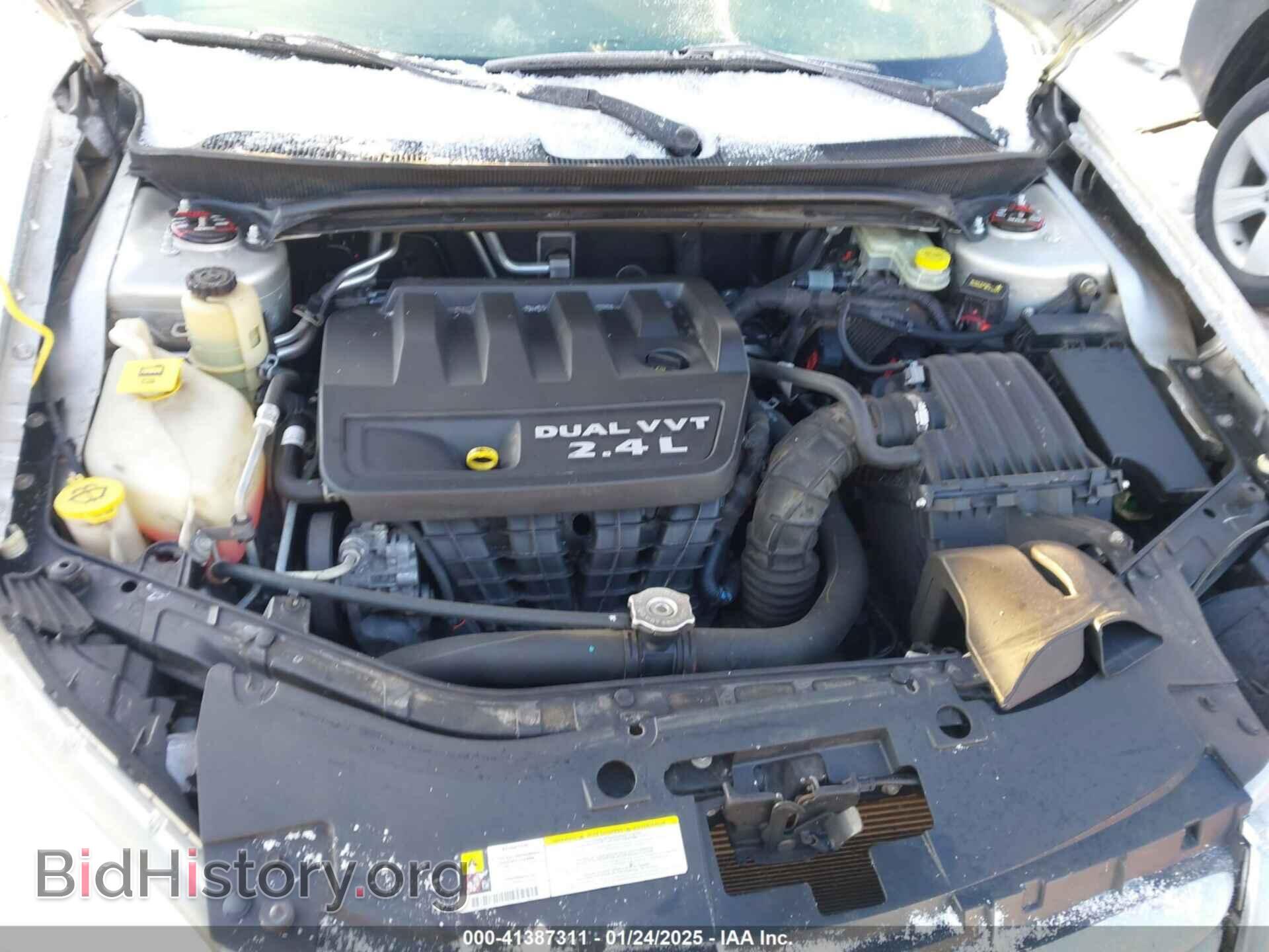 2011 CHRYSLER 200 - VIN: 1C3BC1FB4BN500736 - Фото 10